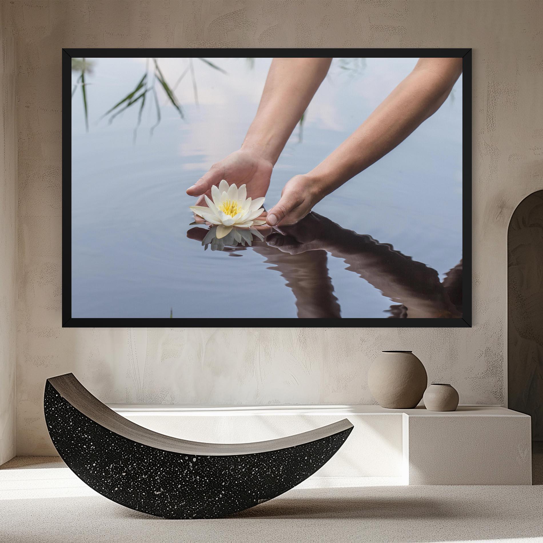 Leinwandbild Holding Lake Flower mockup 8
