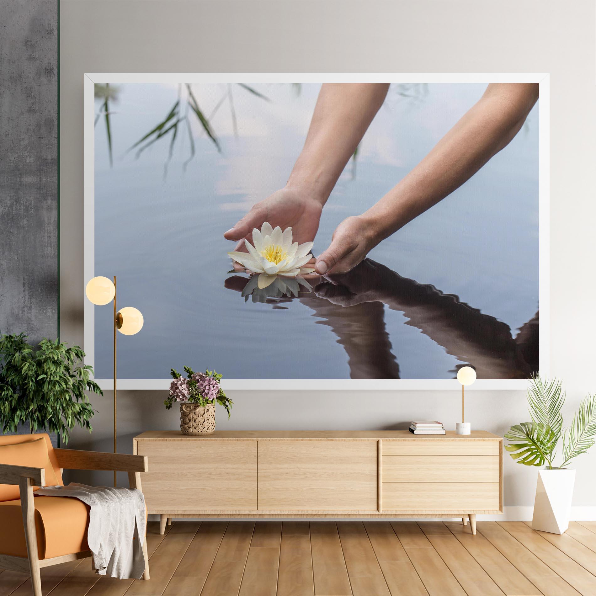 Leinwandbild Holding Lake Flower mockup 9