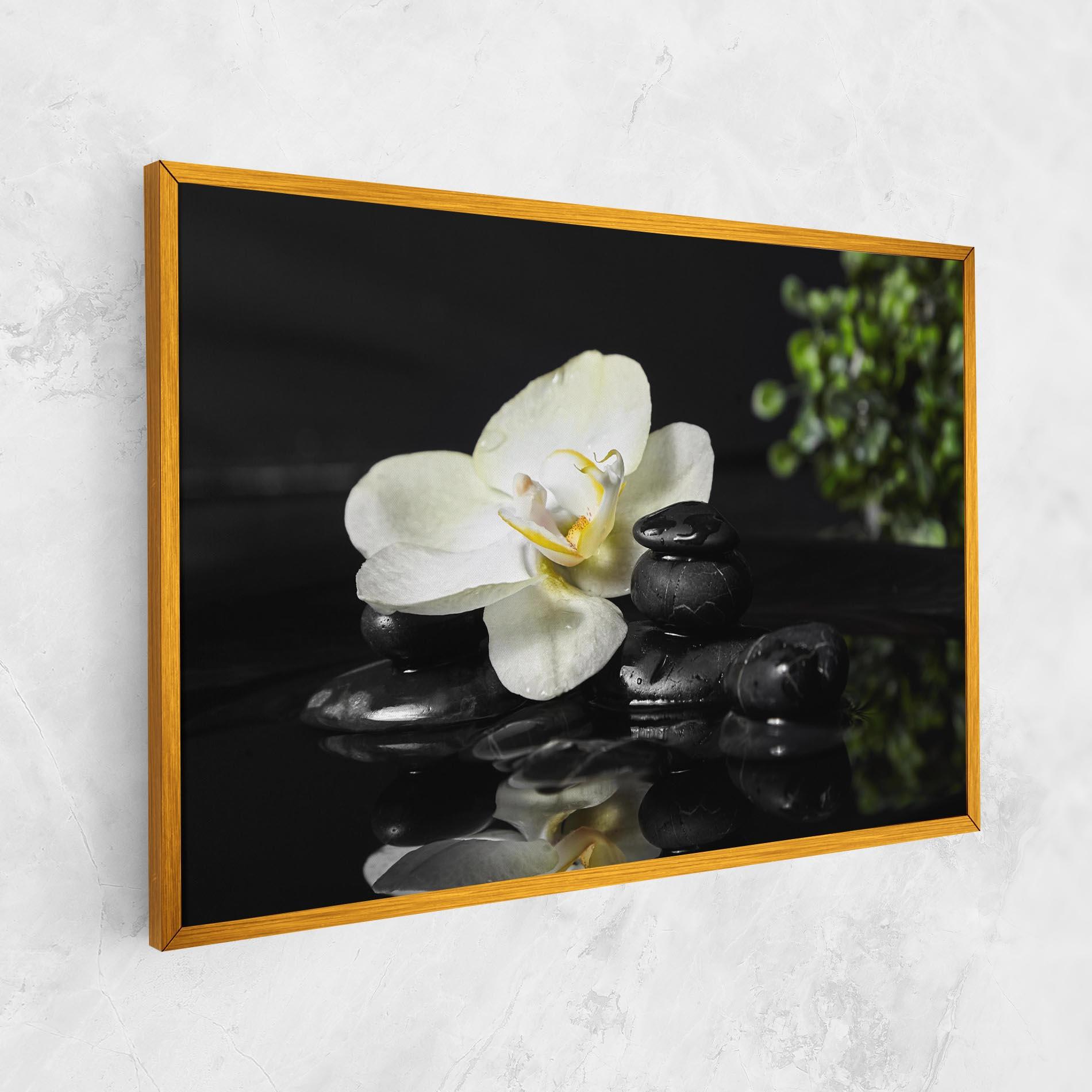 Leinwandbild White Spa Flower mockup 1