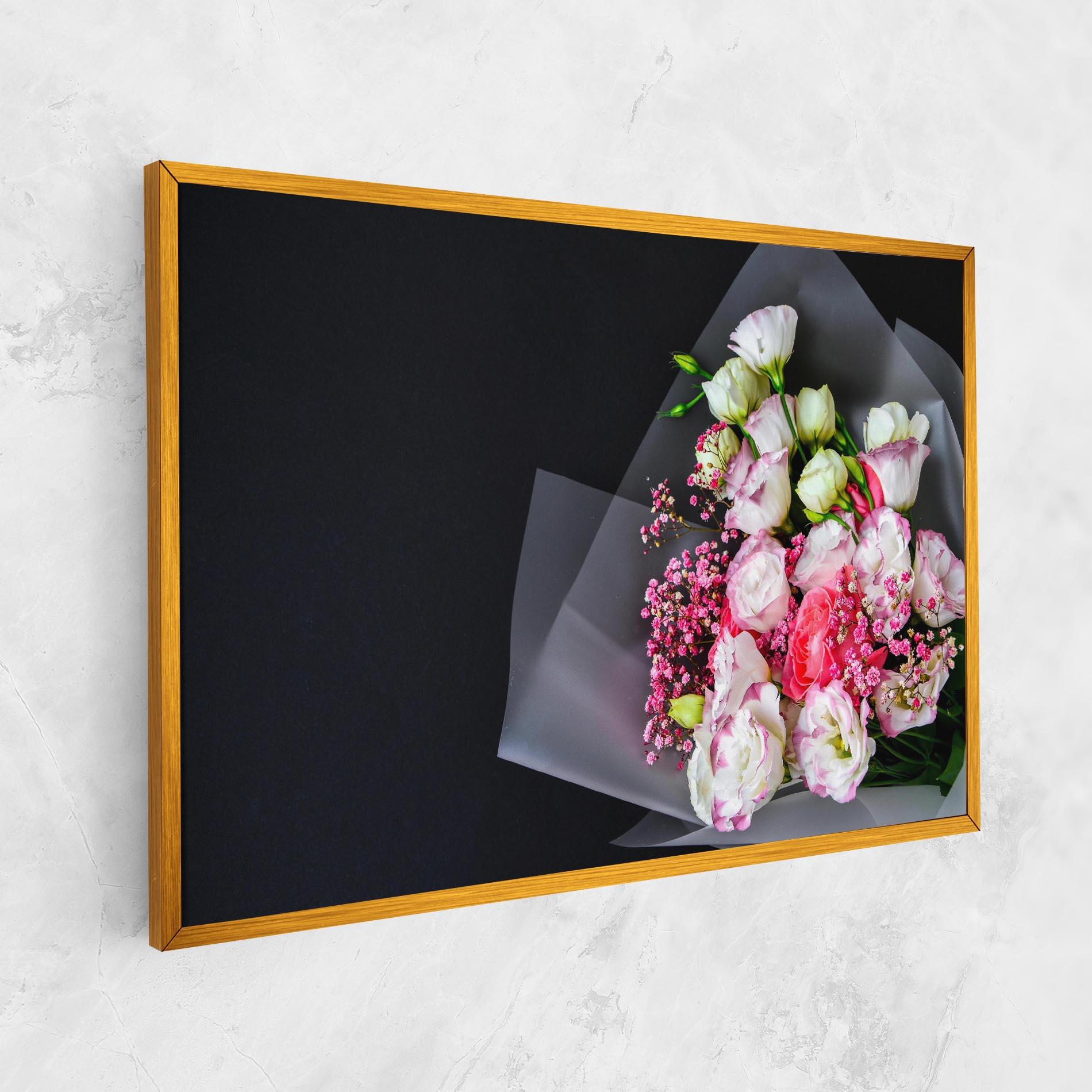 Leinwandbild Cute Roses Bouquet mockup 1