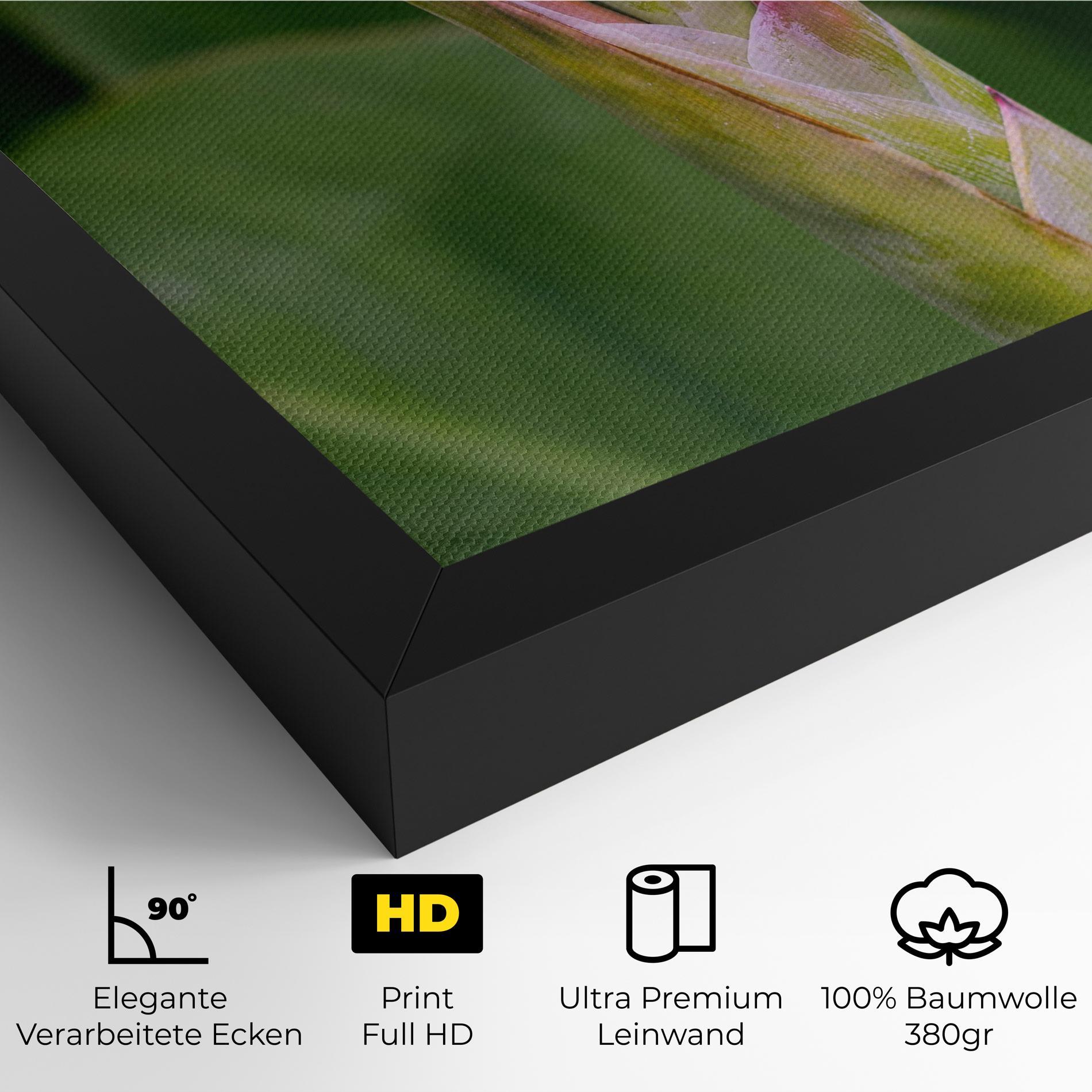 Leinwandbild Light Pink Exotic mockup 4