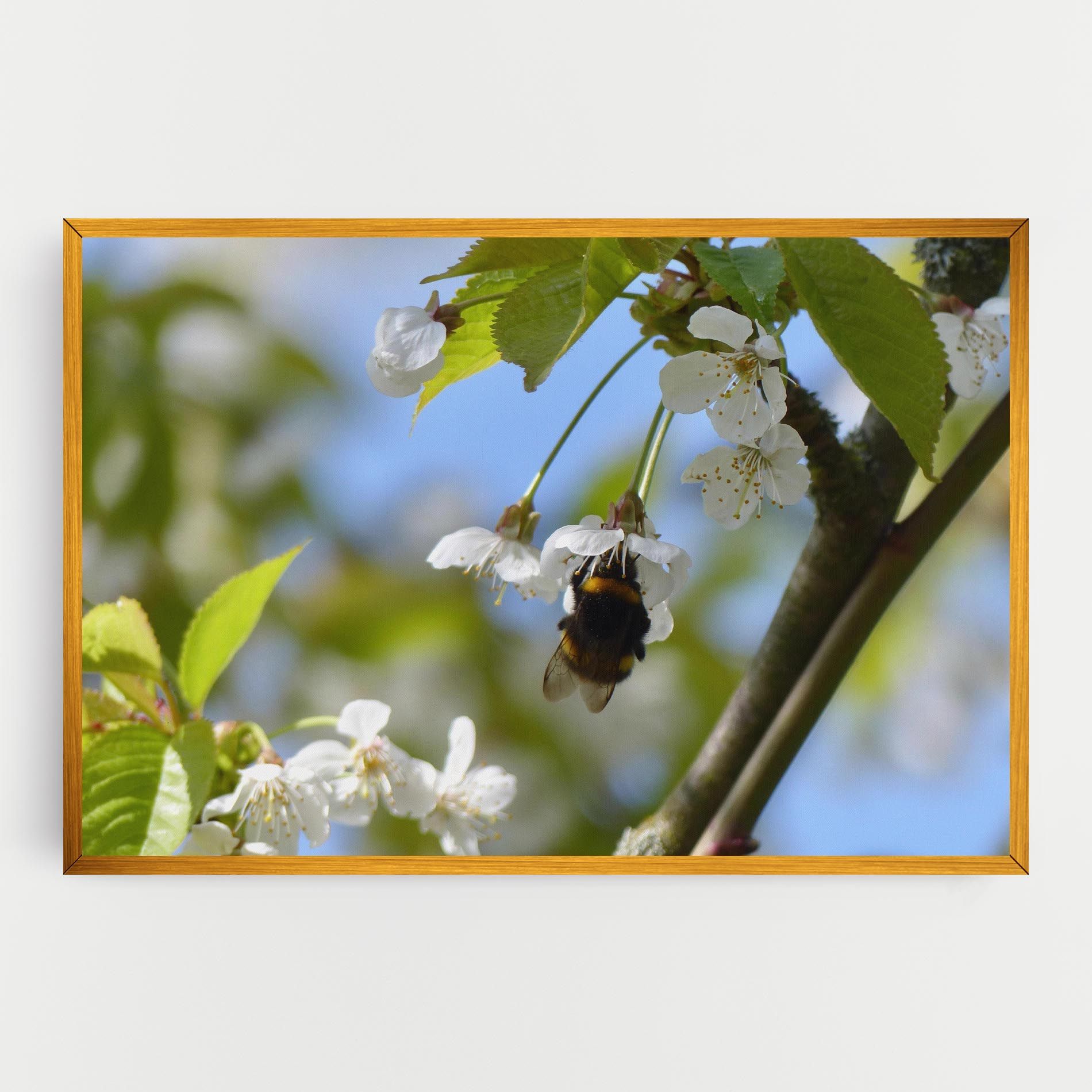 Bee Wild Tree mockup 0