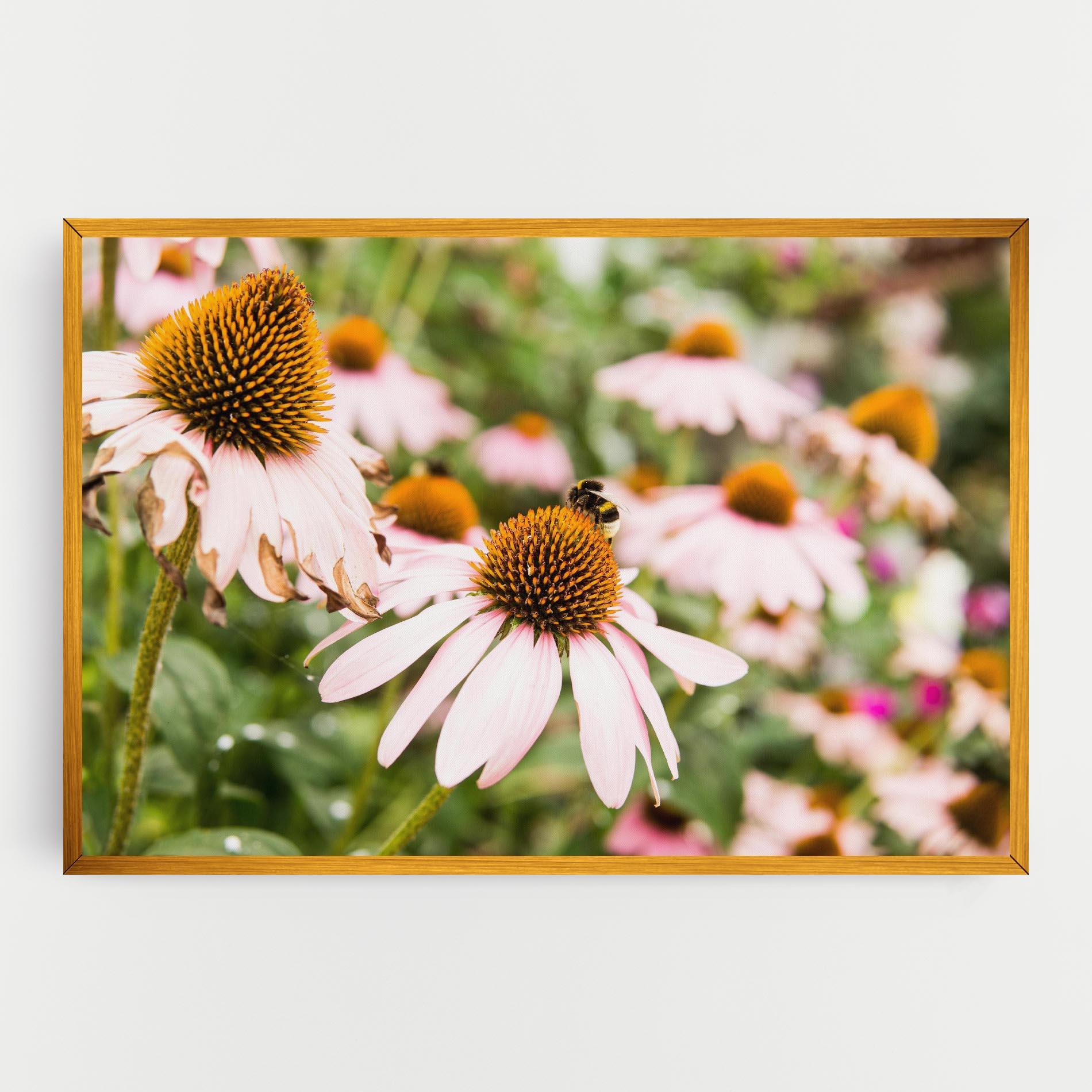 Leinwandbild Daylight Bee mockup 0