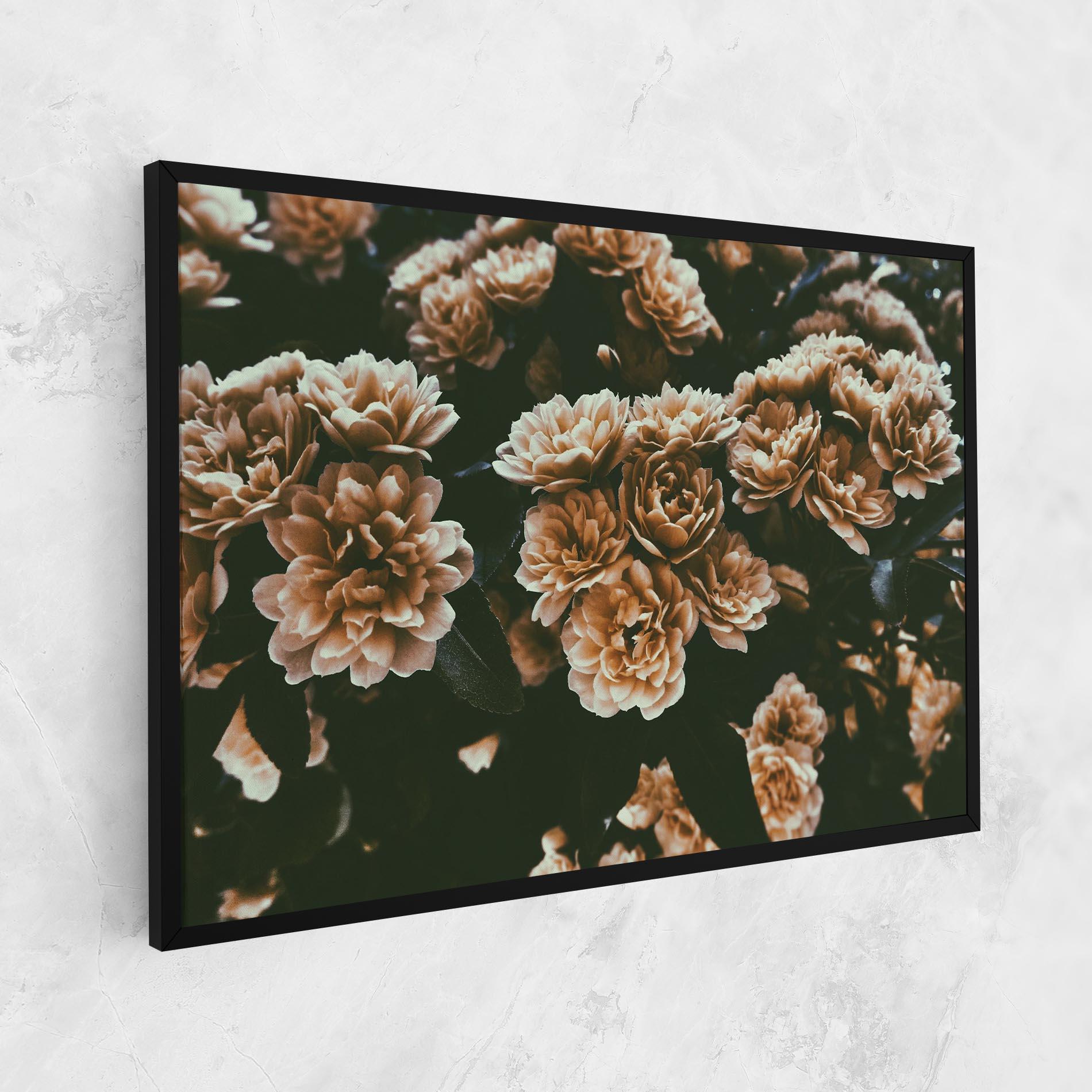 Leinwandbild Wild Cream Flower mockup 1