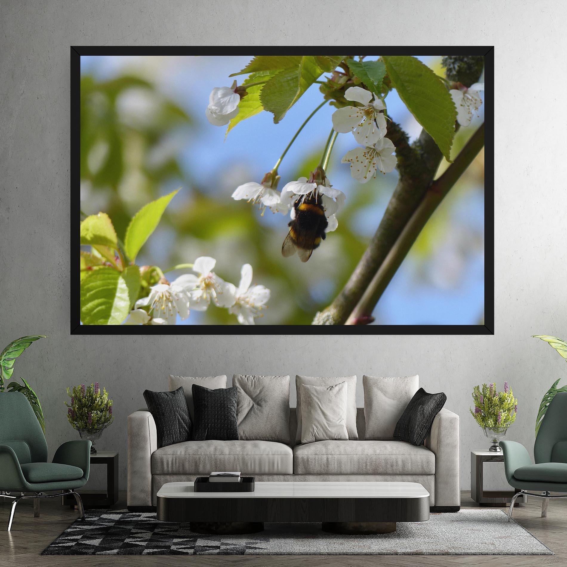 Leinwandbild Bee Wild Tree mockup 7