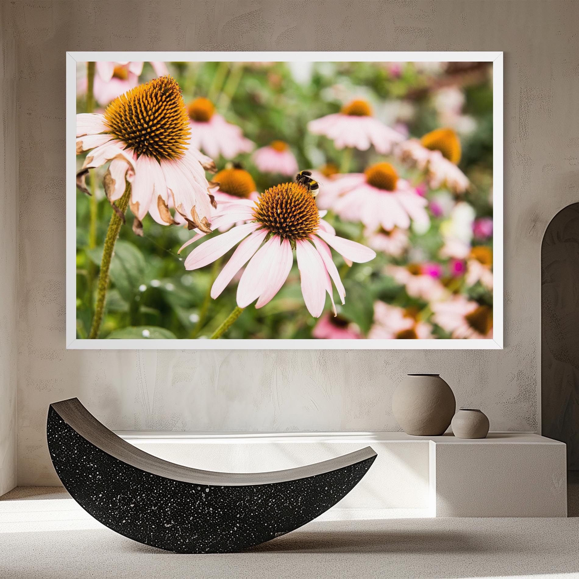 Daylight Bee mockup 8