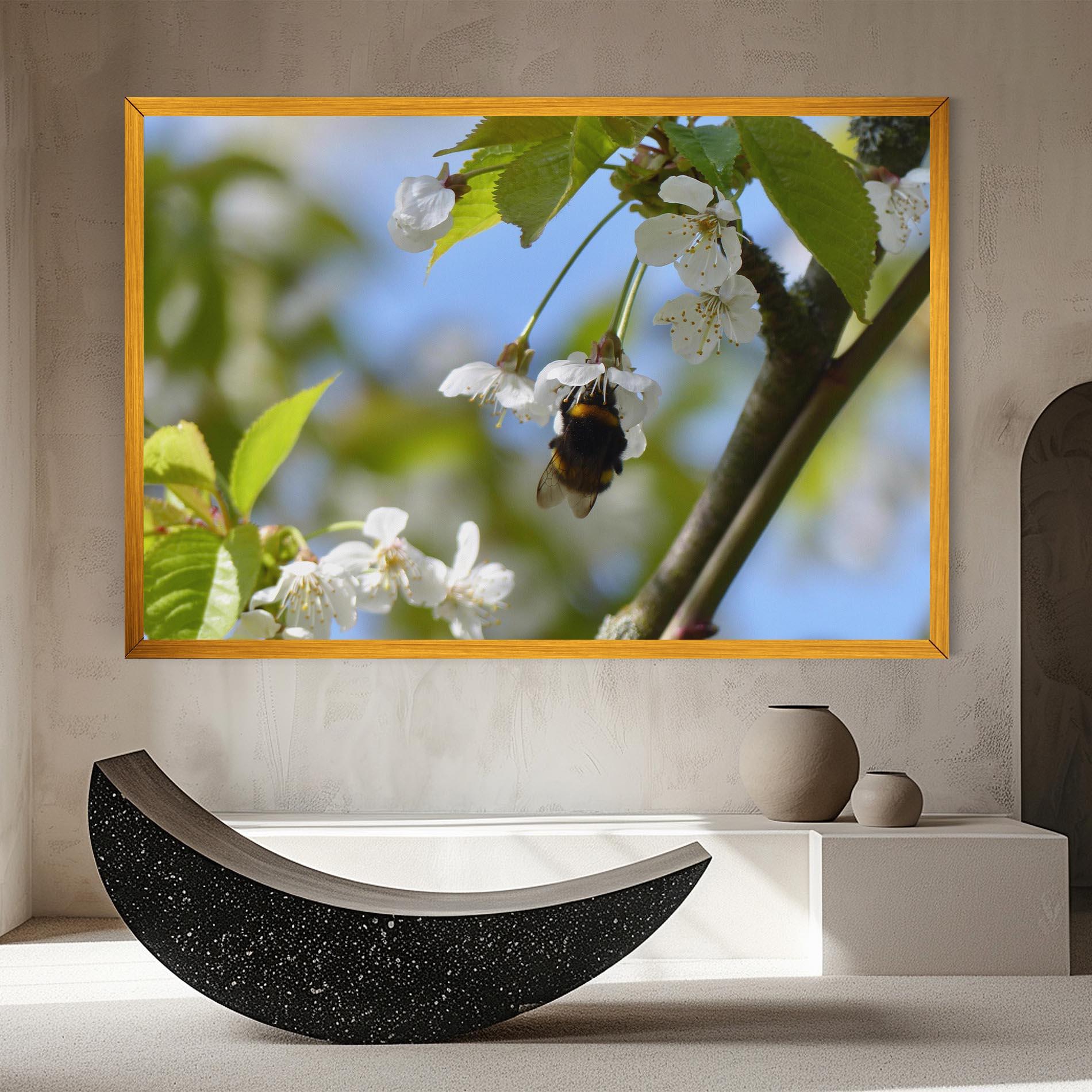 Leinwandbild Bee Wild Tree mockup 8