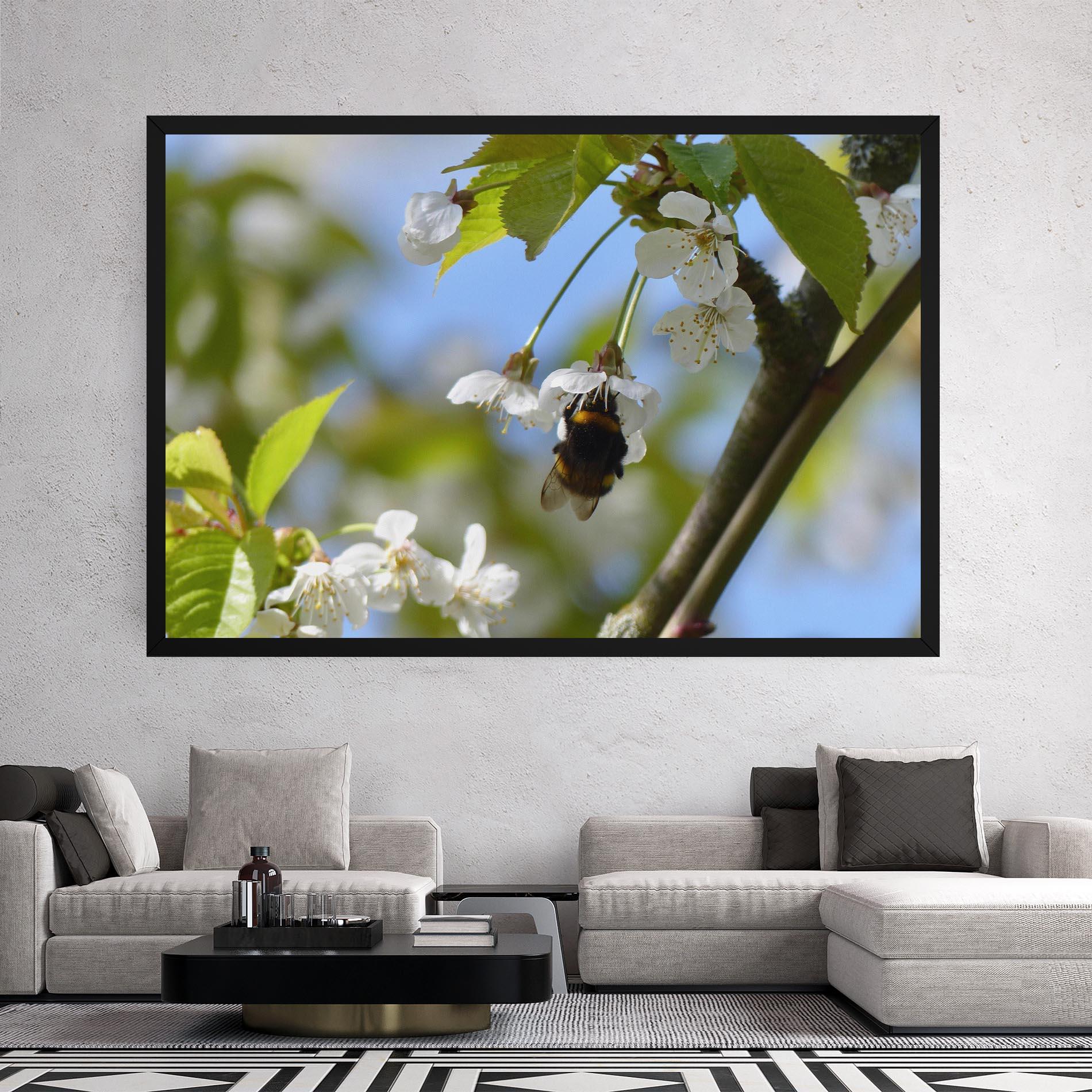 Leinwandbild Bee Wild Tree mockup 2