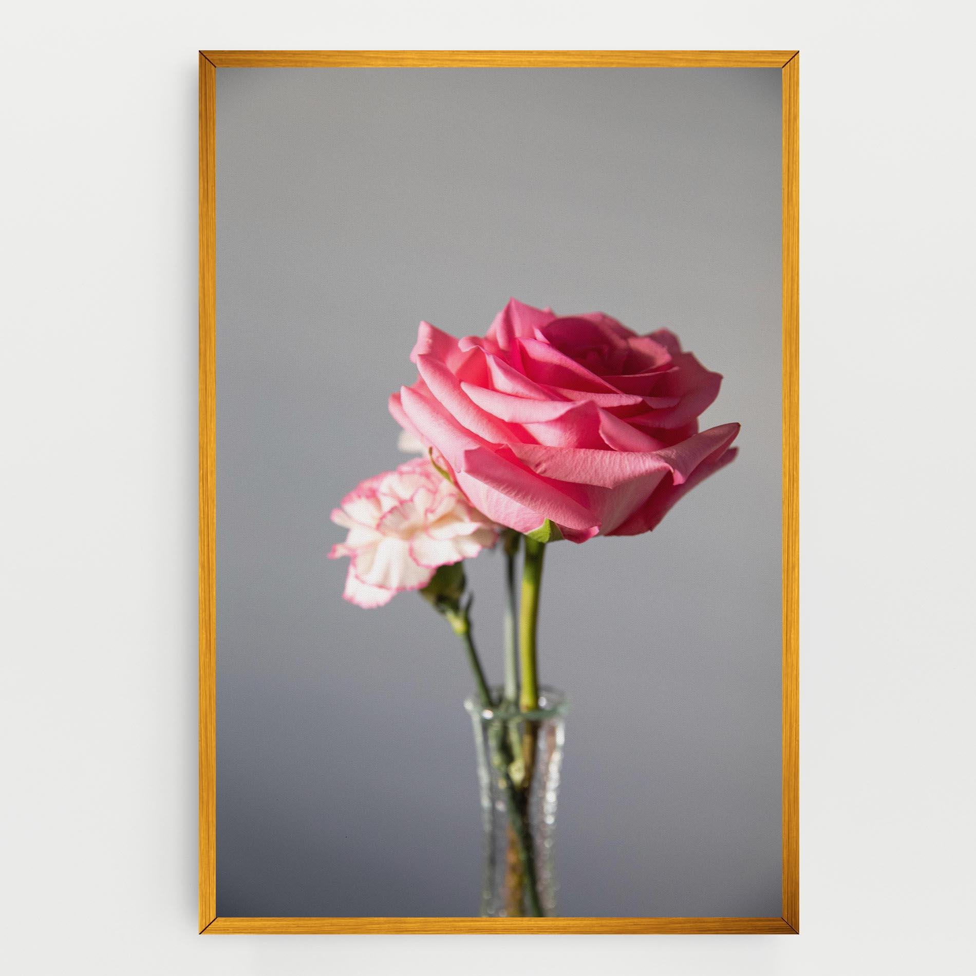 Leinwandbild Big Pink Rose Vase mockup 0