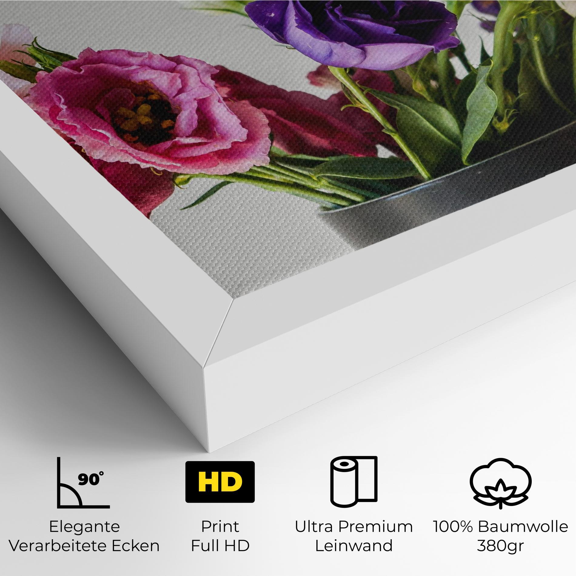 Leinwandbild Flowers In Vase mockup 4