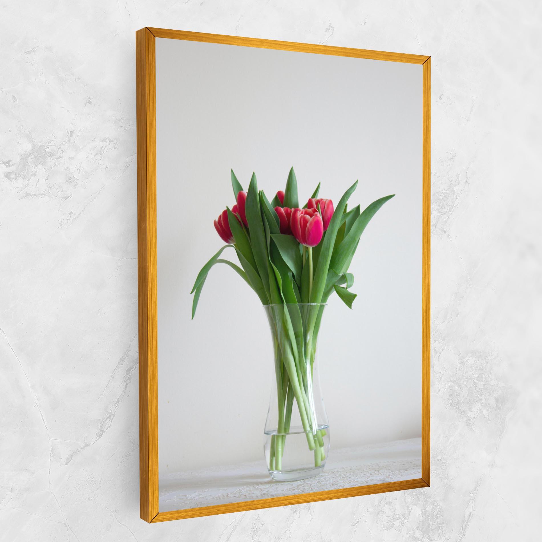 Leinwandbild Pretty Tulips Vase mockup 1