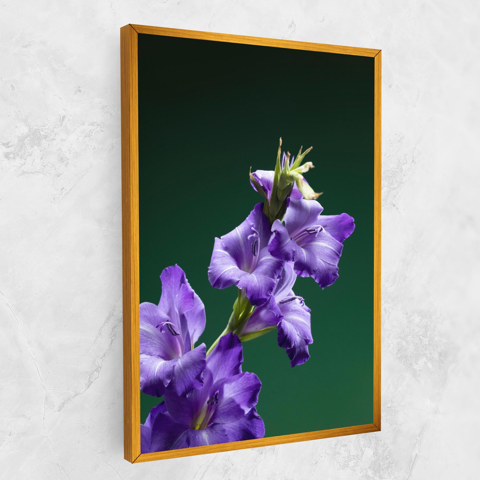 Leinwandbild Iris On Green mockup 1