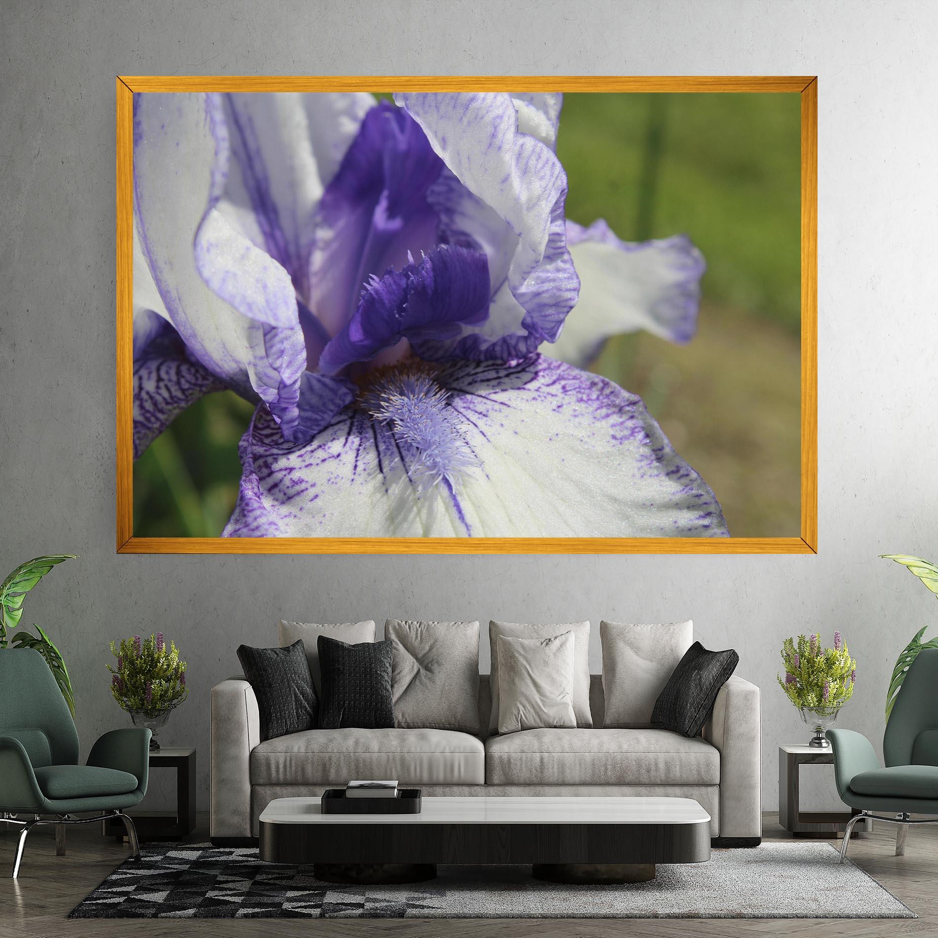Leinwandbild White Purple Iris mockup 7