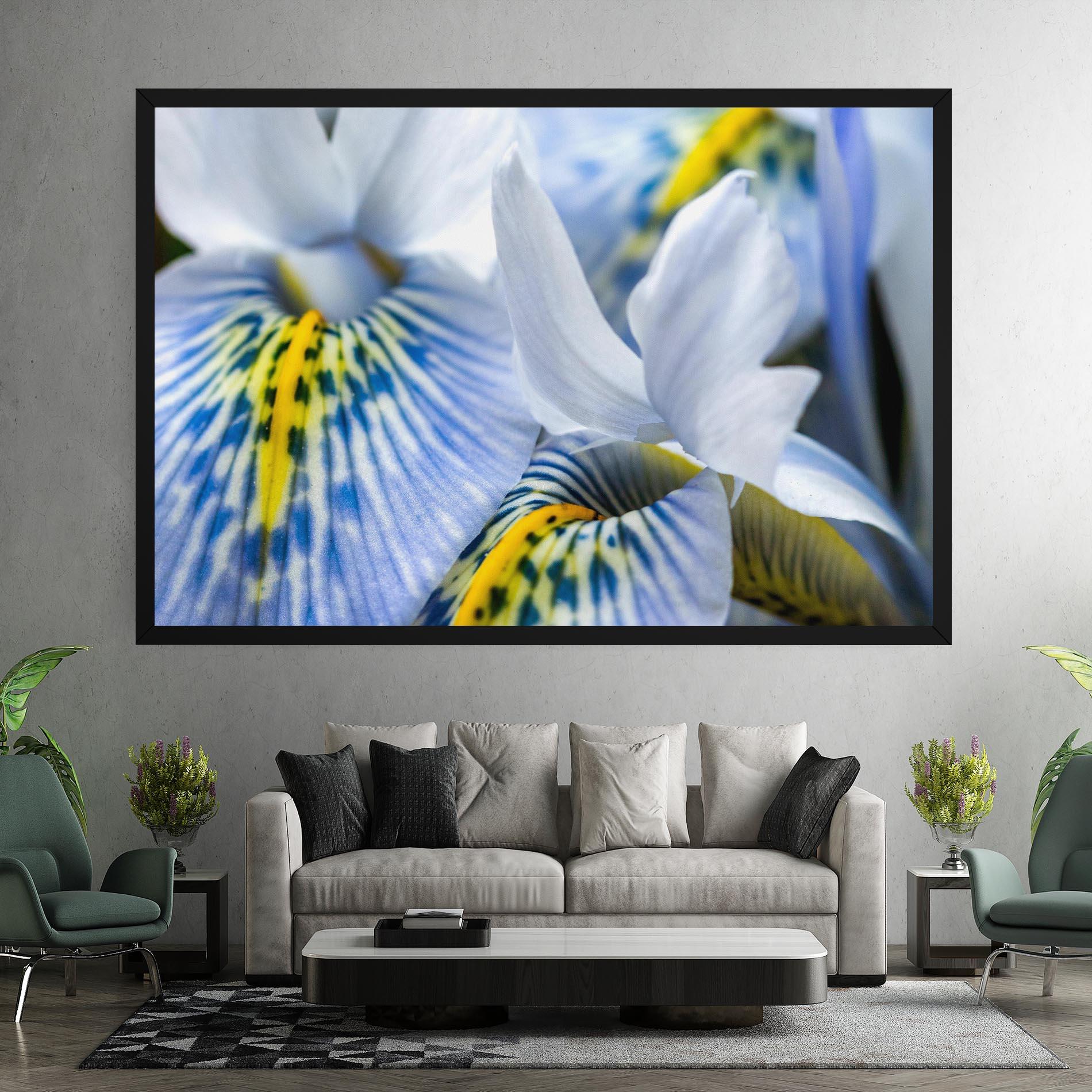 Leinwandbild Blue Yellow Iris mockup 7