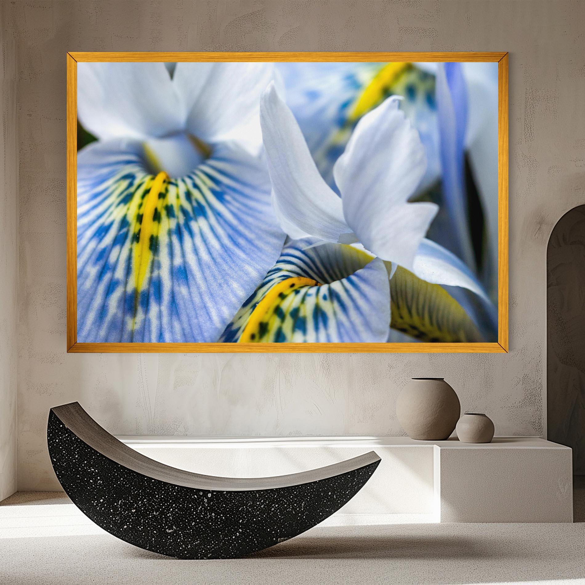 Leinwandbild Blue Yellow Iris mockup 8