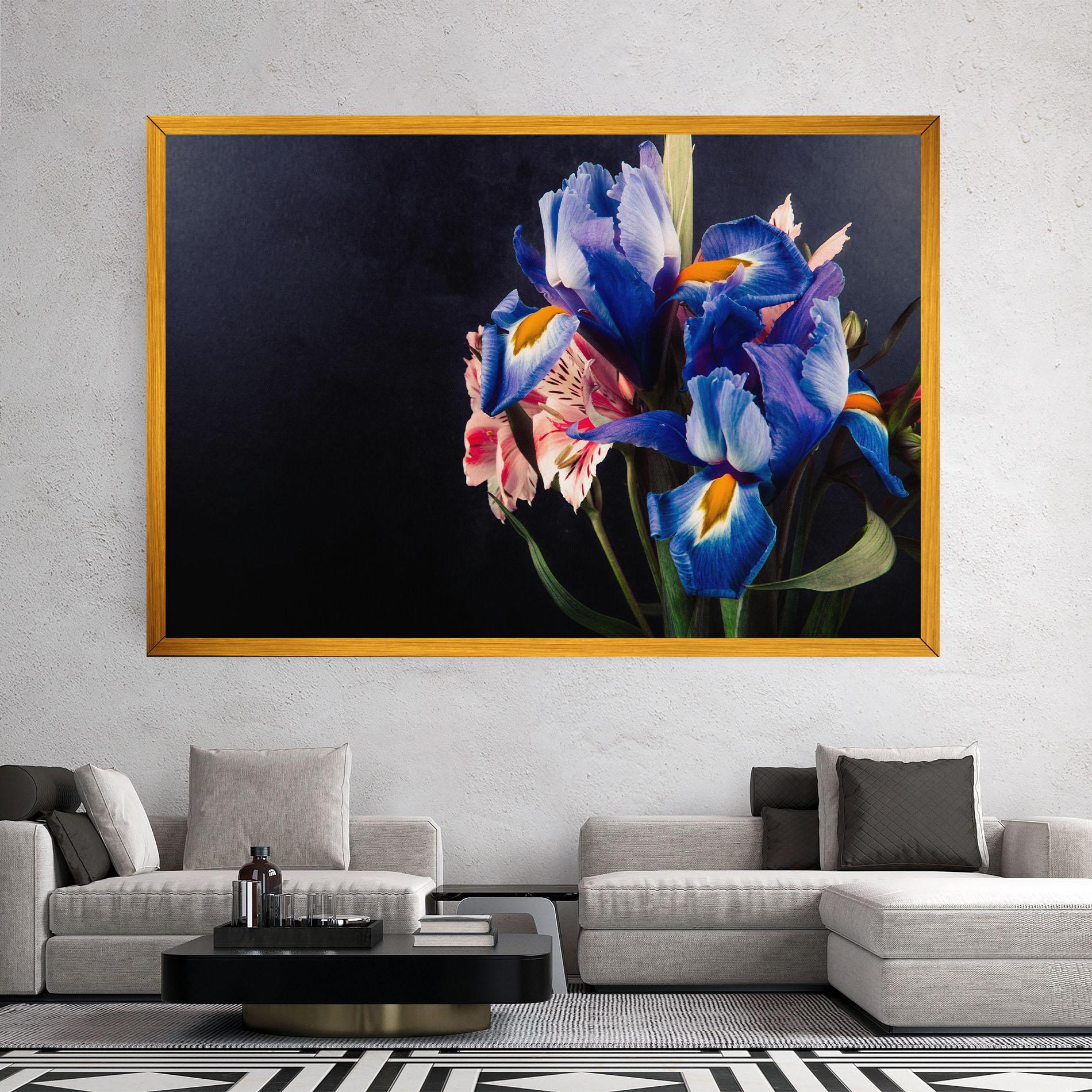 Leinwandbild Iris Bouquet mockup 2
