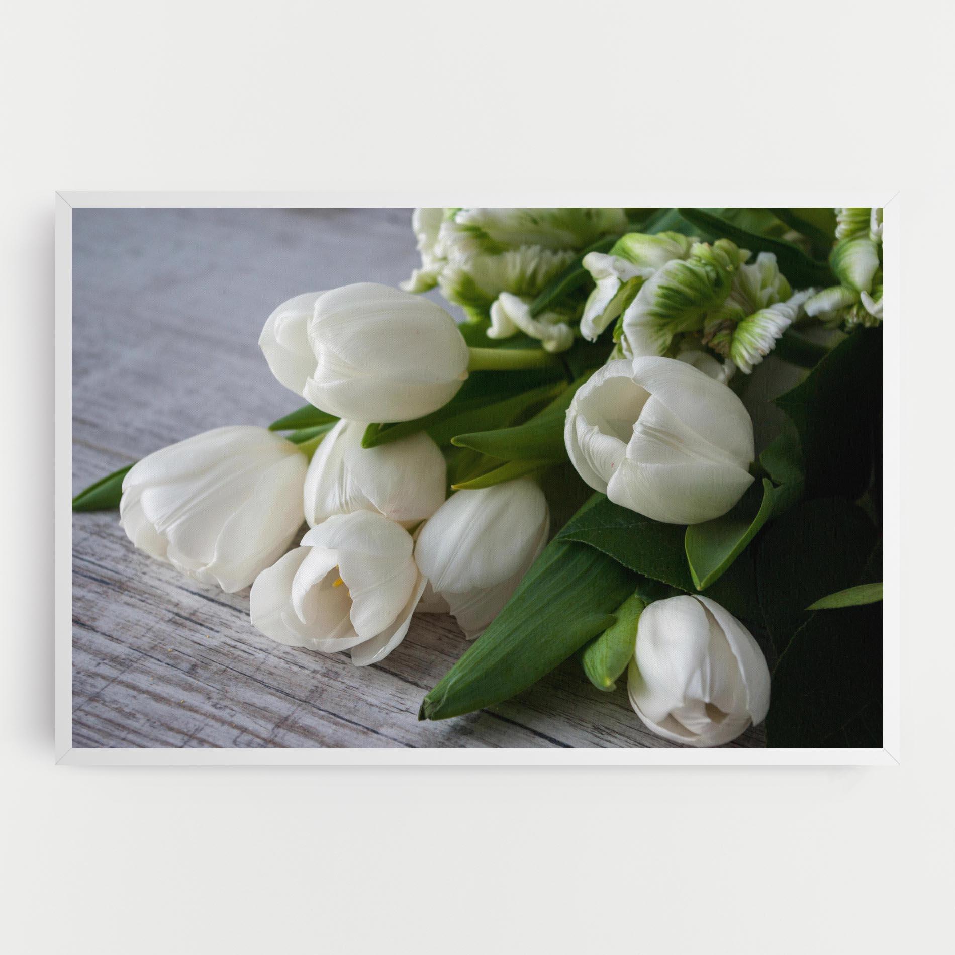 Leinwandbild White Tulips Bouquet mockup 0