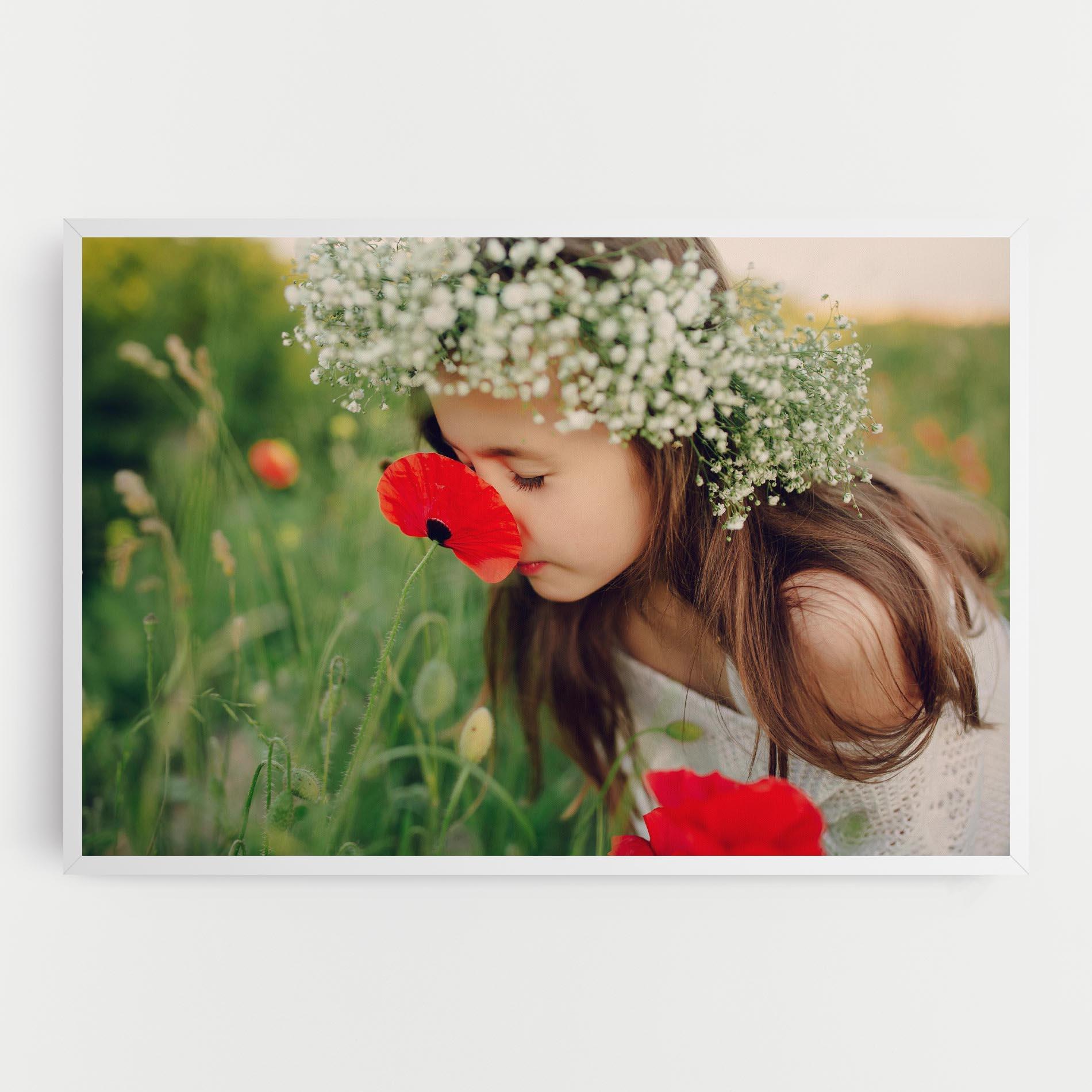 Leinwandbild Girl With Poppies mockup 0
