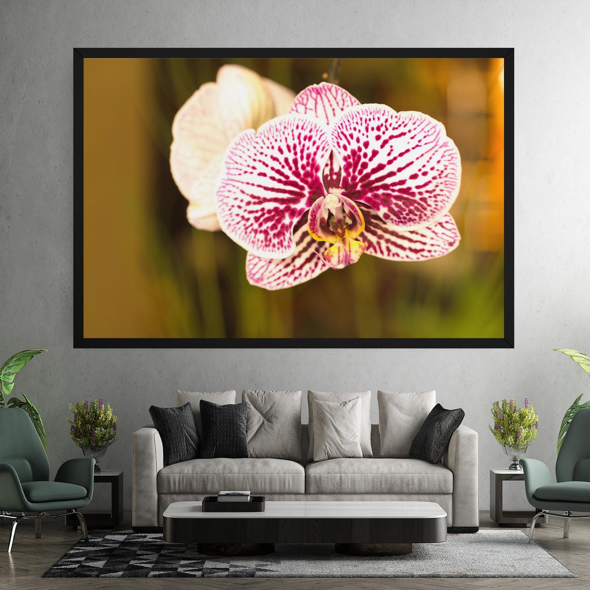 Leinwandbild Garden Orchids mockup 7