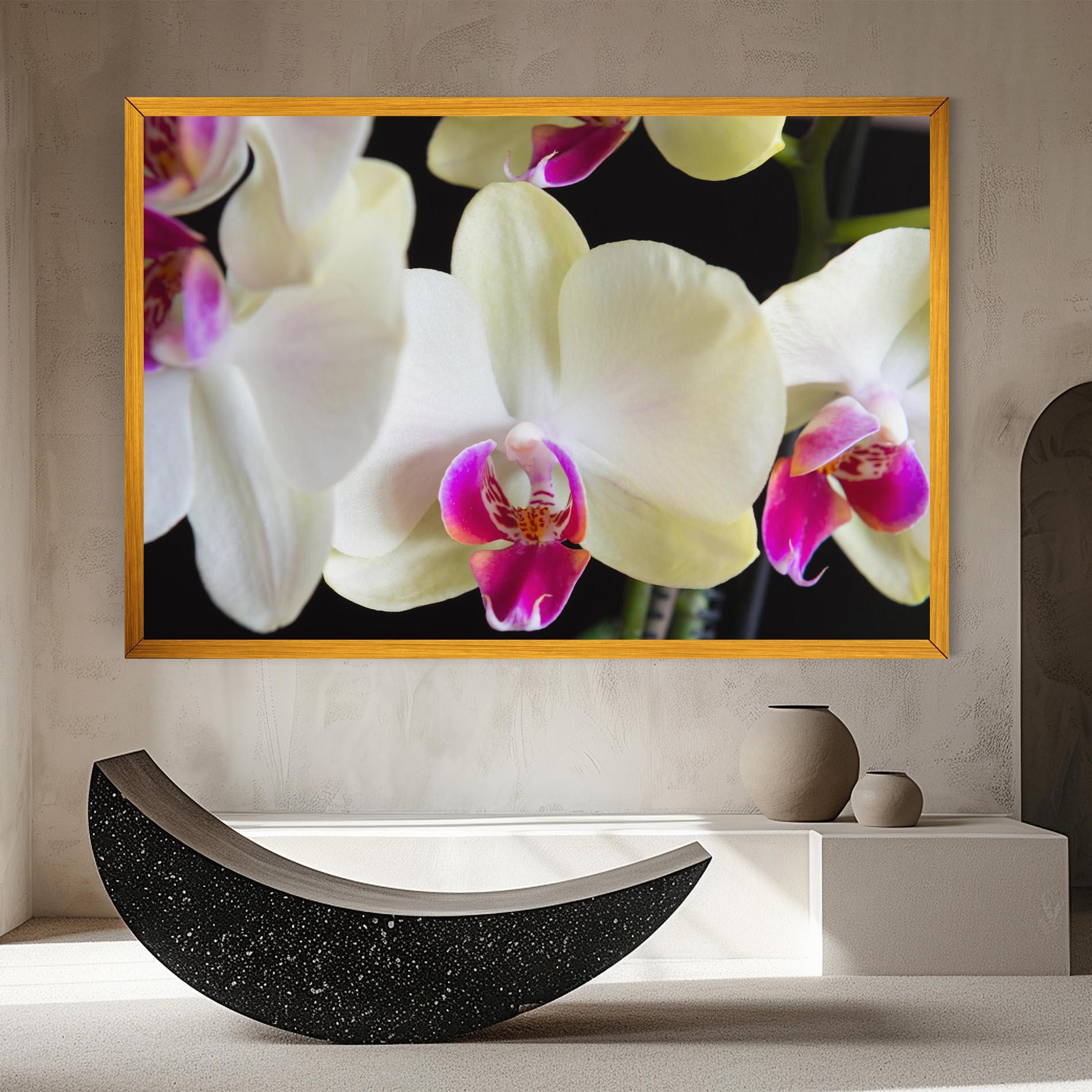 Leinwandbild Cream Purple Orchids mockup 8