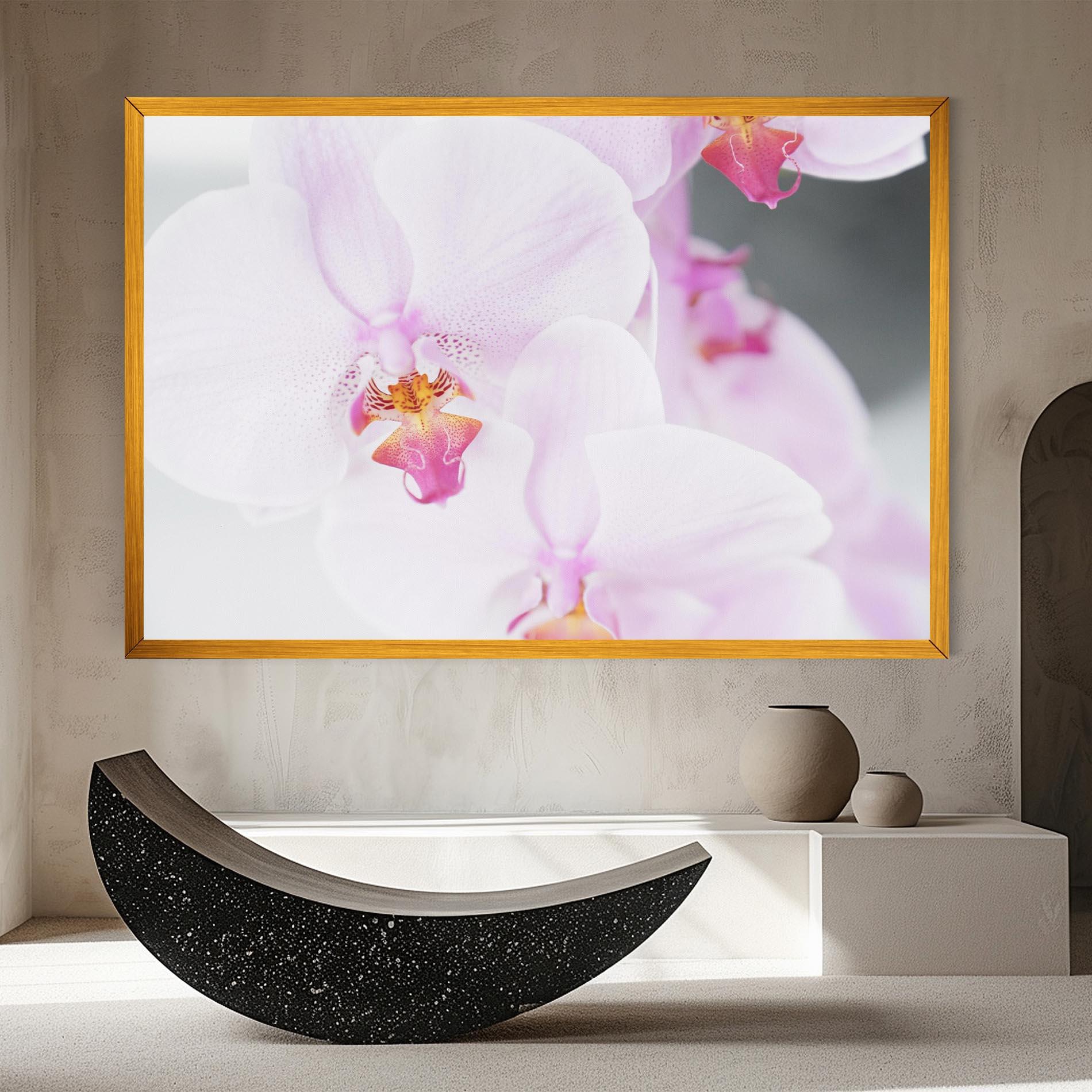 Leinwandbild Light Purple Orchid mockup 8