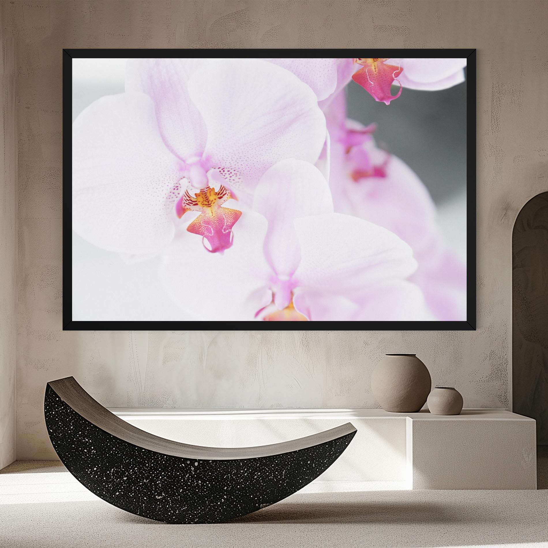 Leinwandbild Light Purple Orchid mockup 8