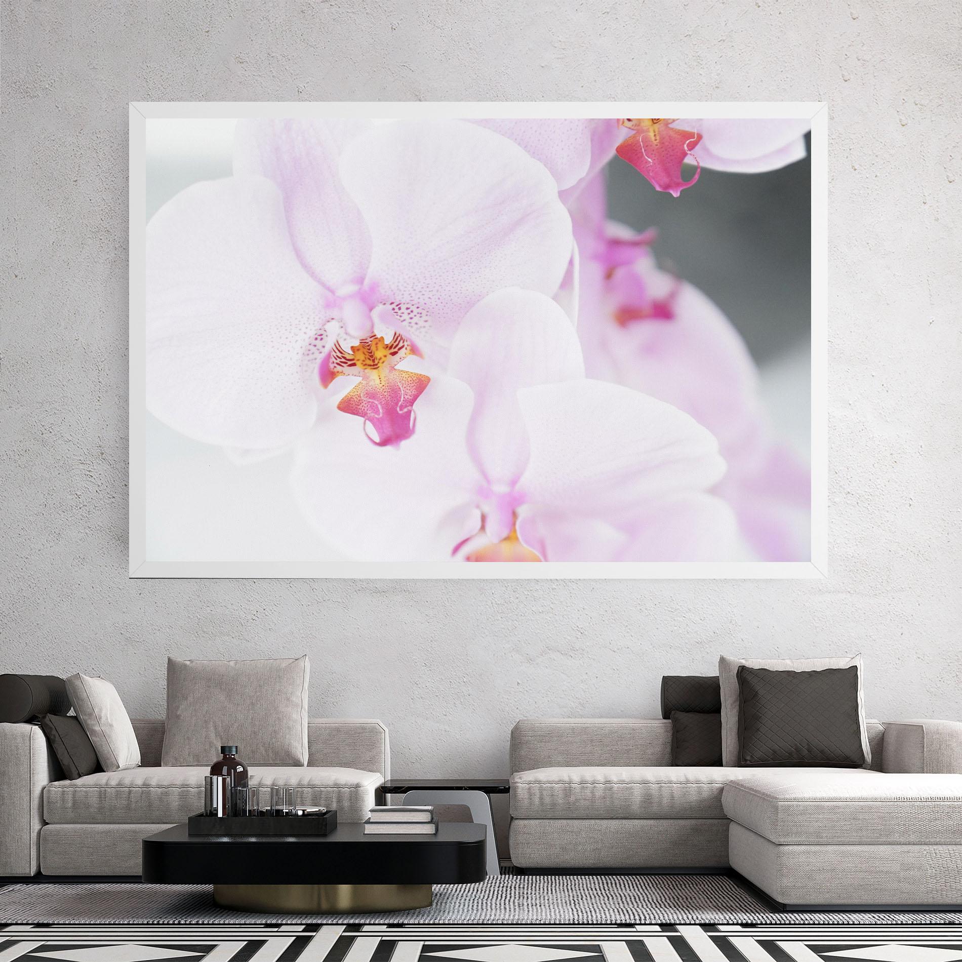 Leinwandbild Light Purple Orchid mockup 2