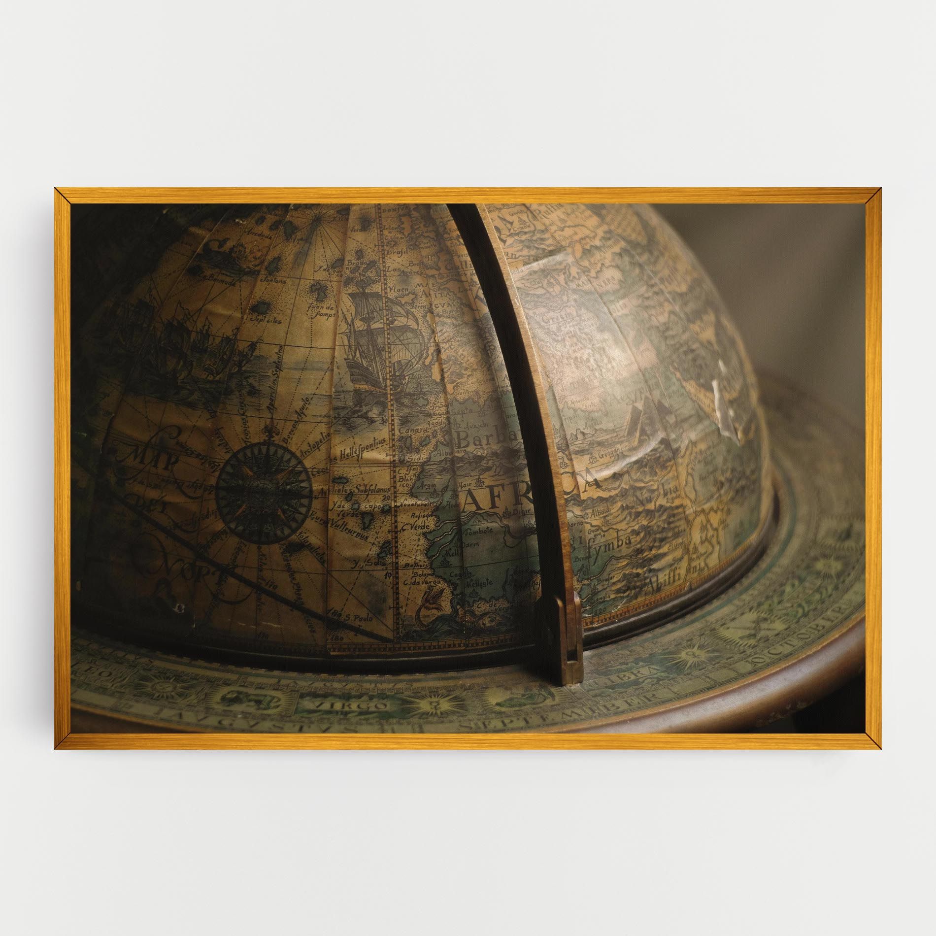 Globe Map mockup 0