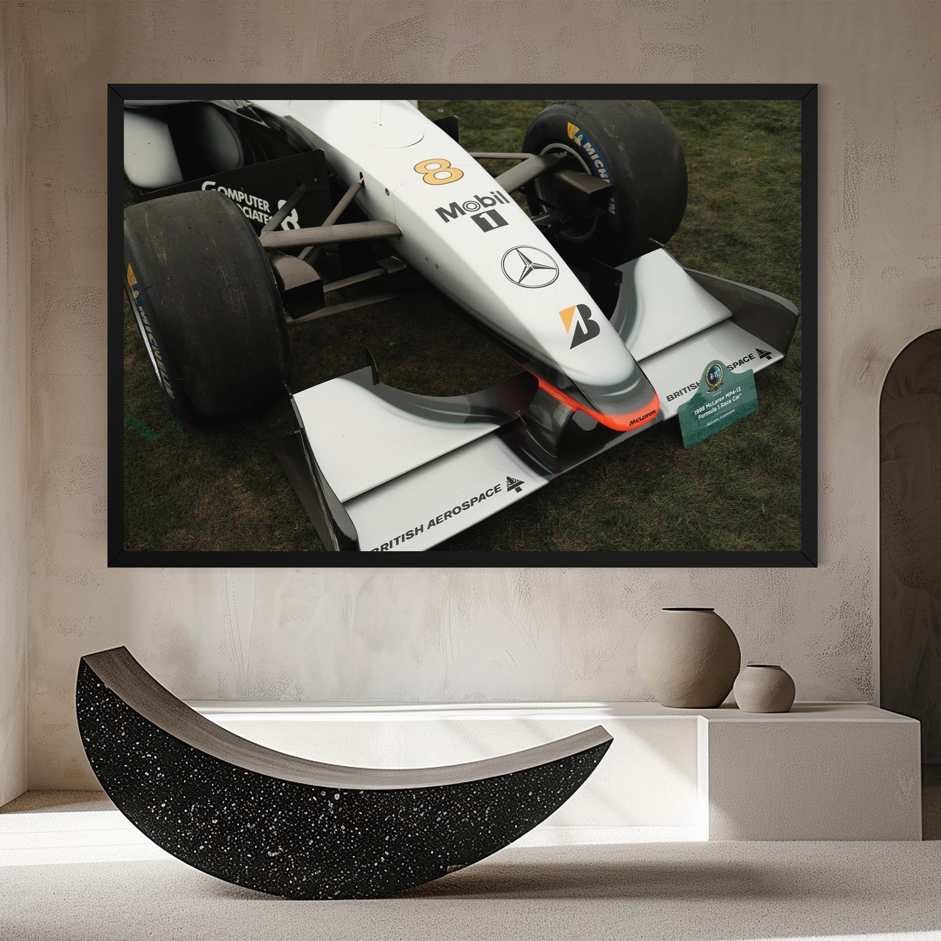 Leinwandbild White F1 Car mockup 8