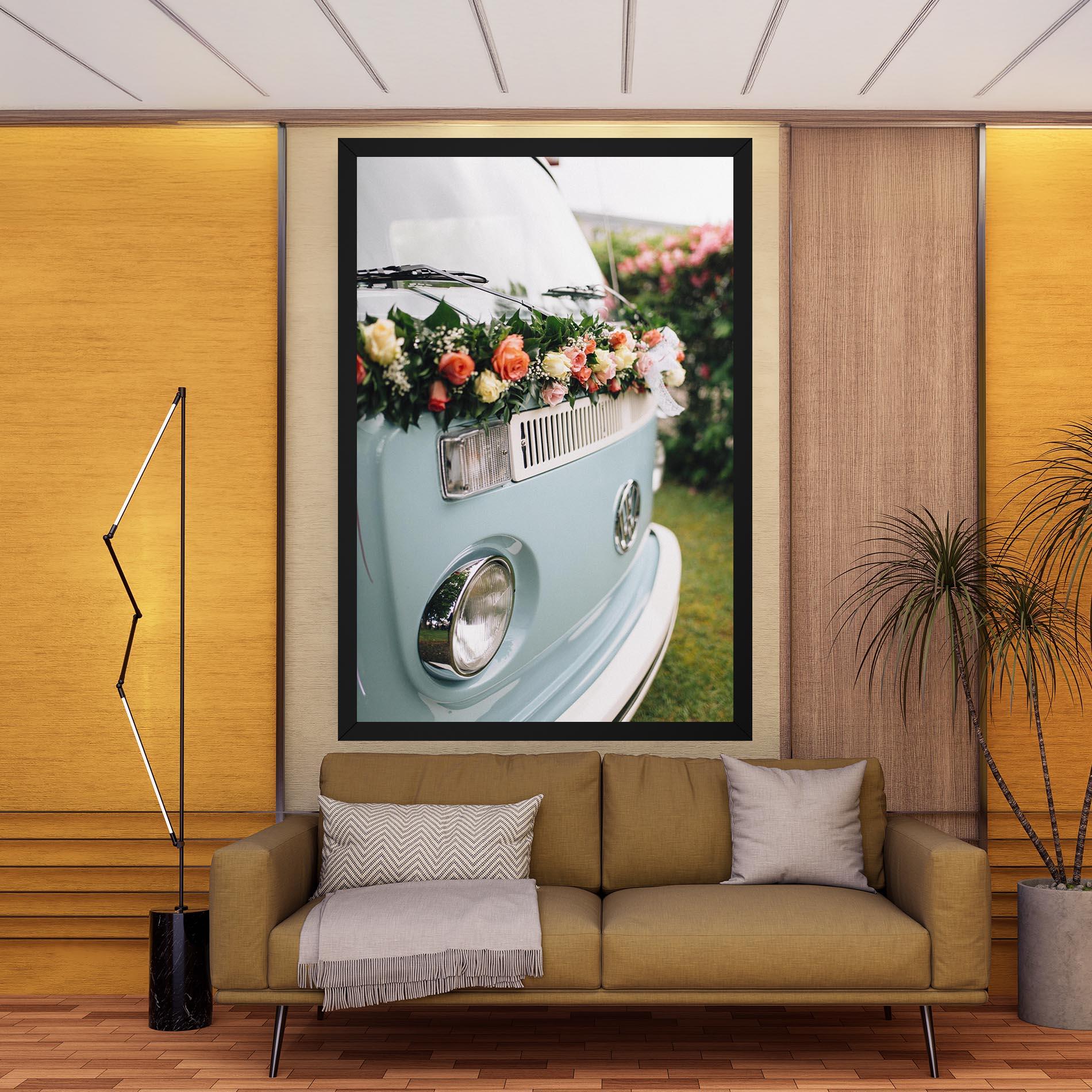 Leinwandbild Vintage Rose Van mockup 9