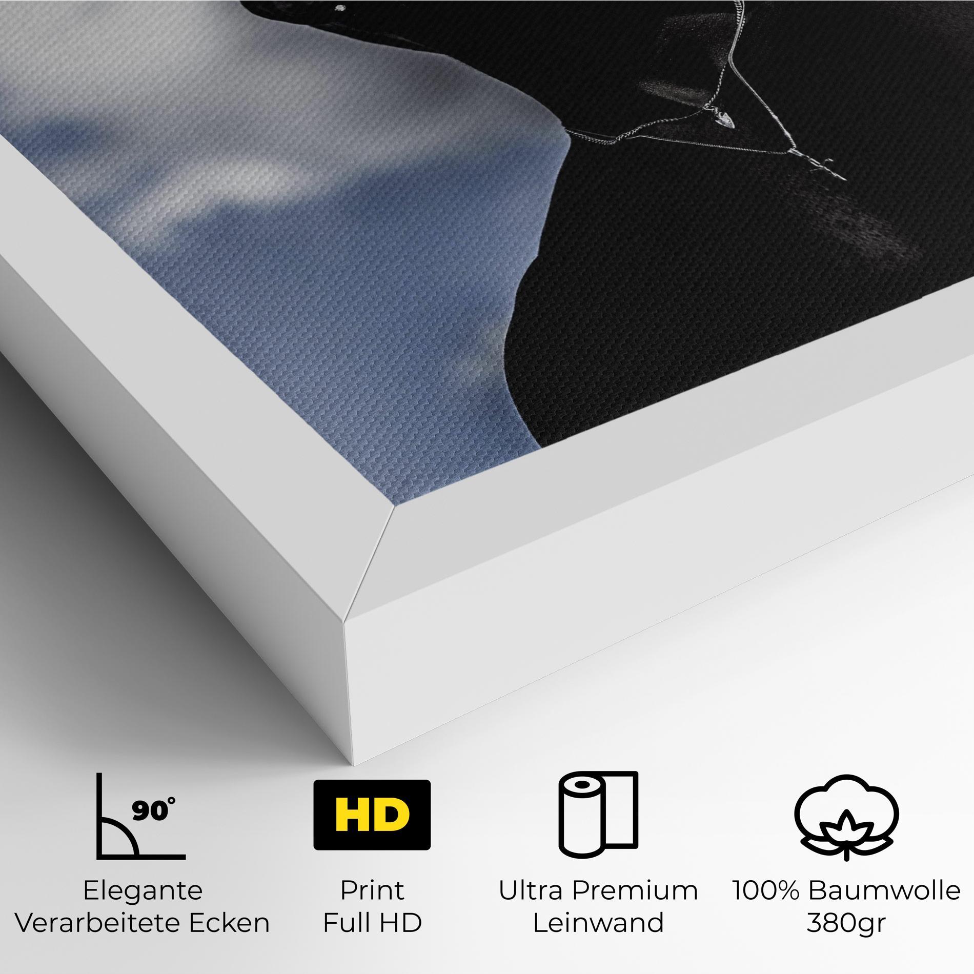 Leinwandbild African Blue Sky mockup 4