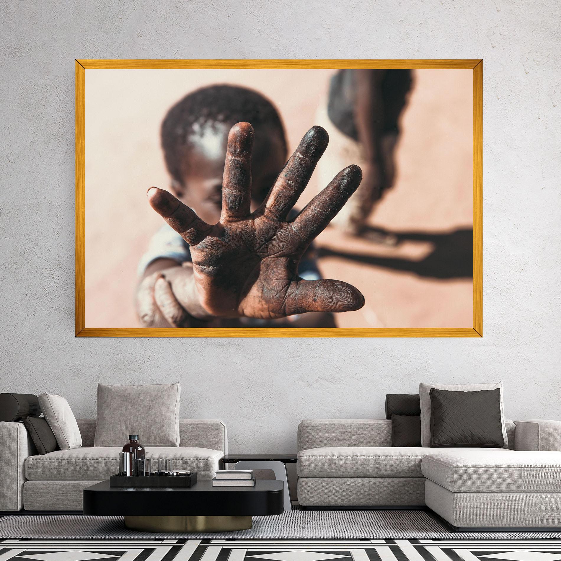 Leinwandbild Little Dirty Hand mockup 2