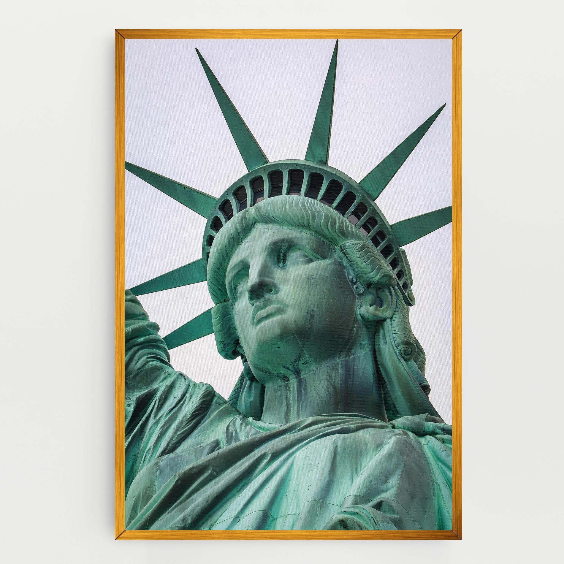 Leinwandbild Statue Of Liberty Head mockup 0
