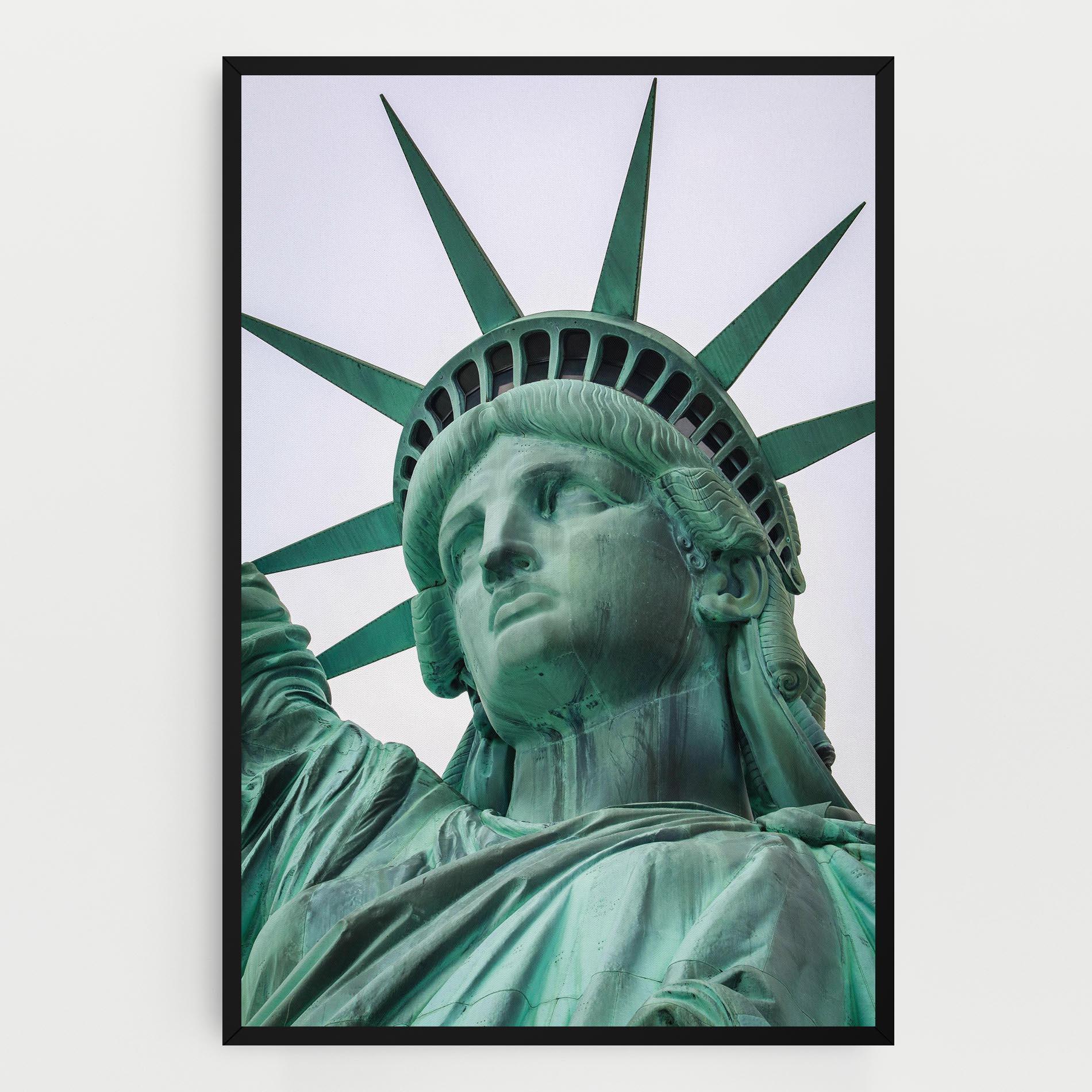 Leinwandbild Statue Of Liberty Head mockup 0
