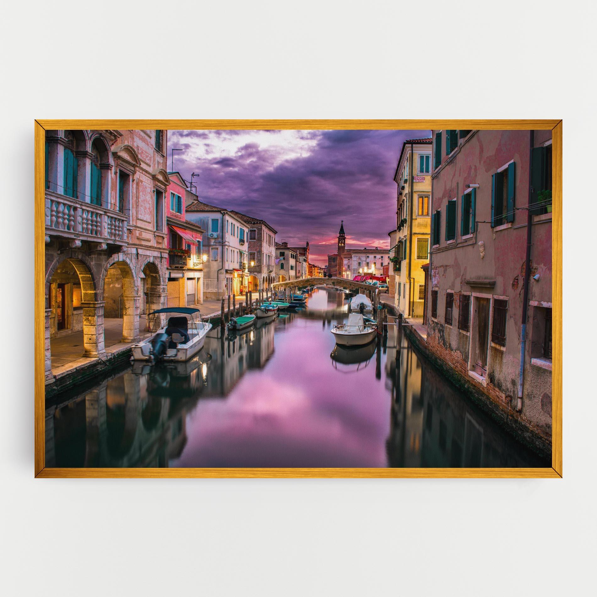 Leinwandbild Purple Light Venecia mockup 0