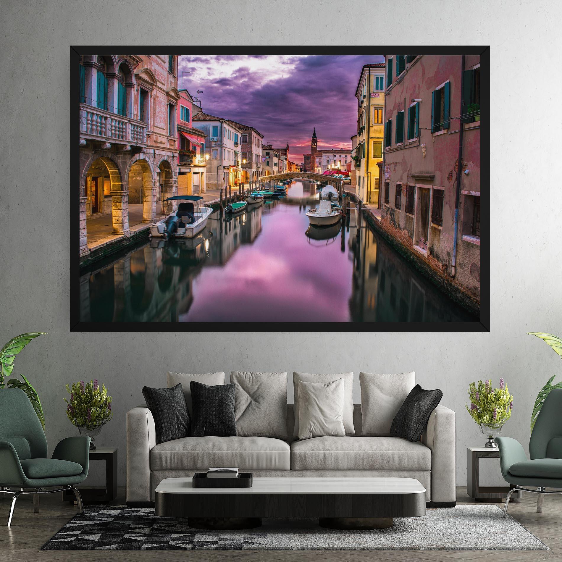 Leinwandbild Purple Light Venecia mockup 7
