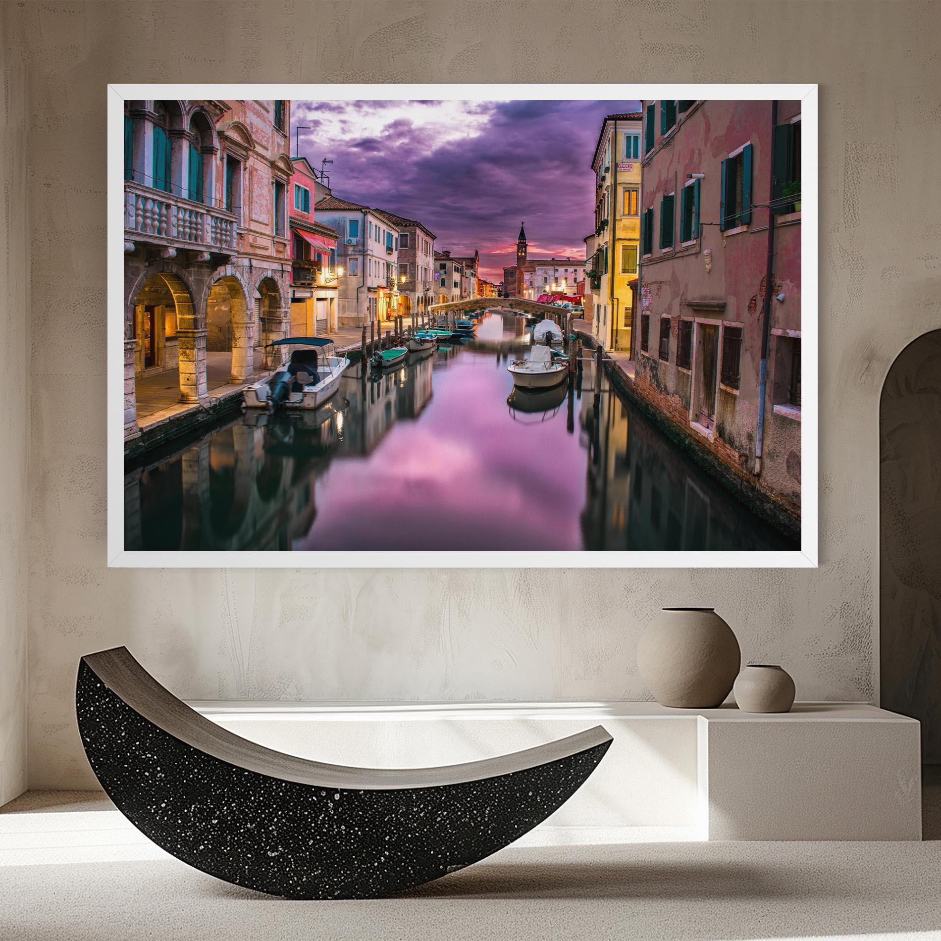 Leinwandbild Purple Light Venecia mockup 8