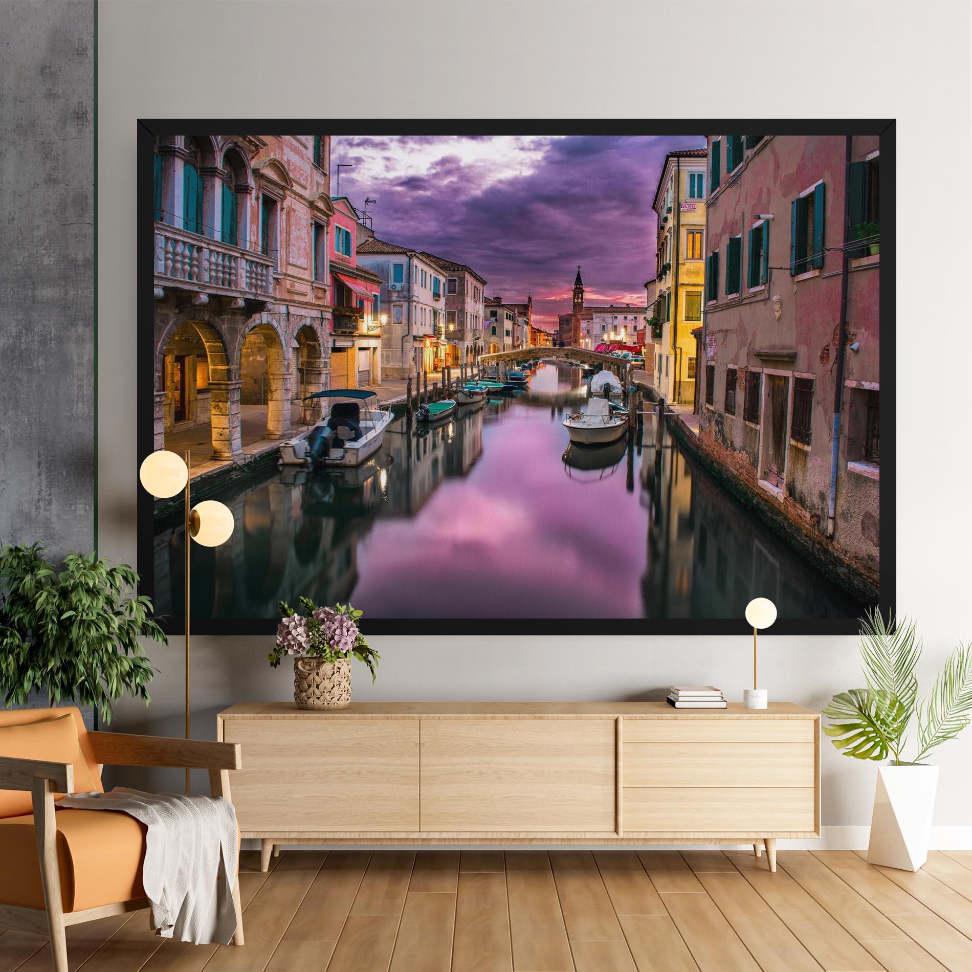 Leinwandbild Purple Light Venecia mockup 9