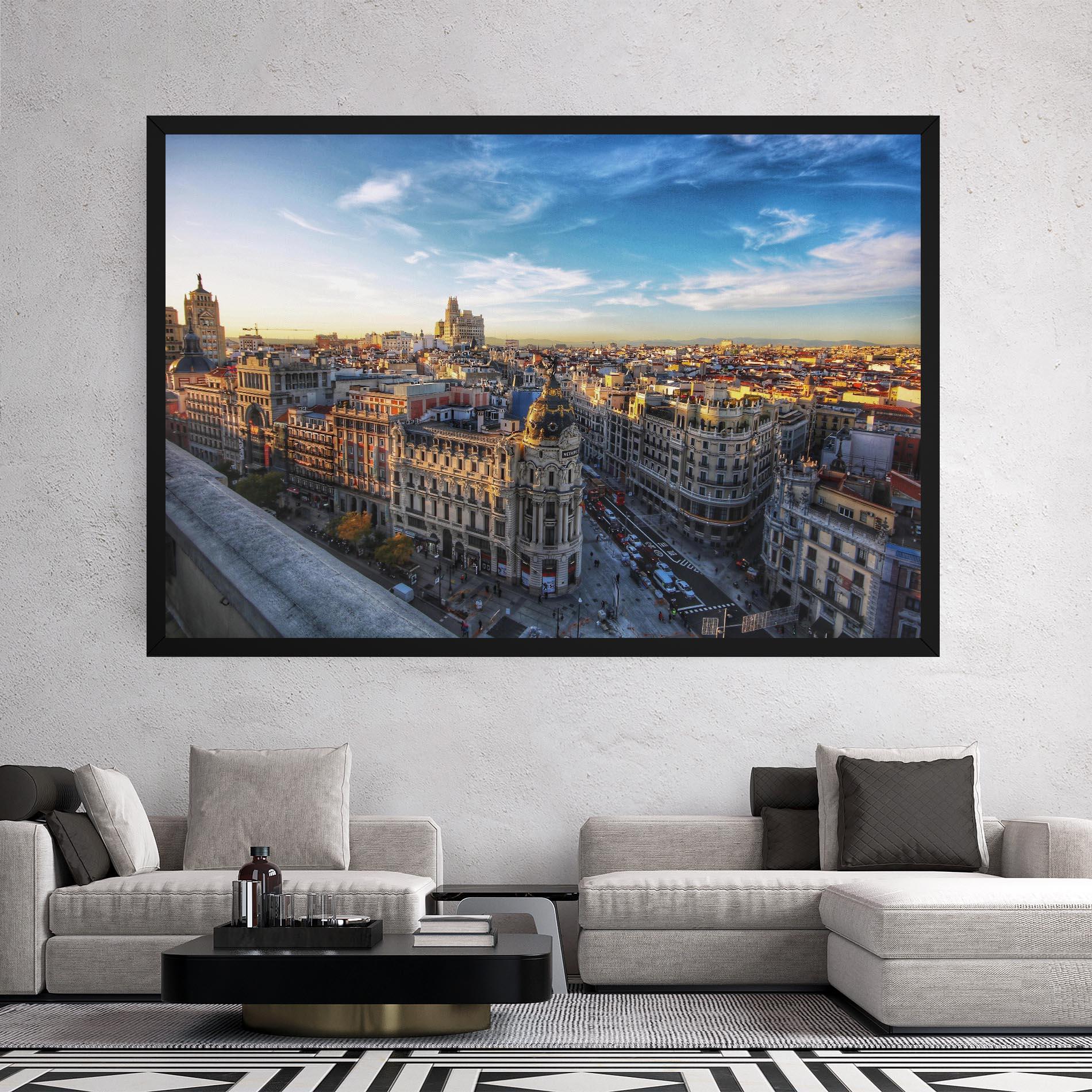 Leinwandbild Madrid View mockup 2