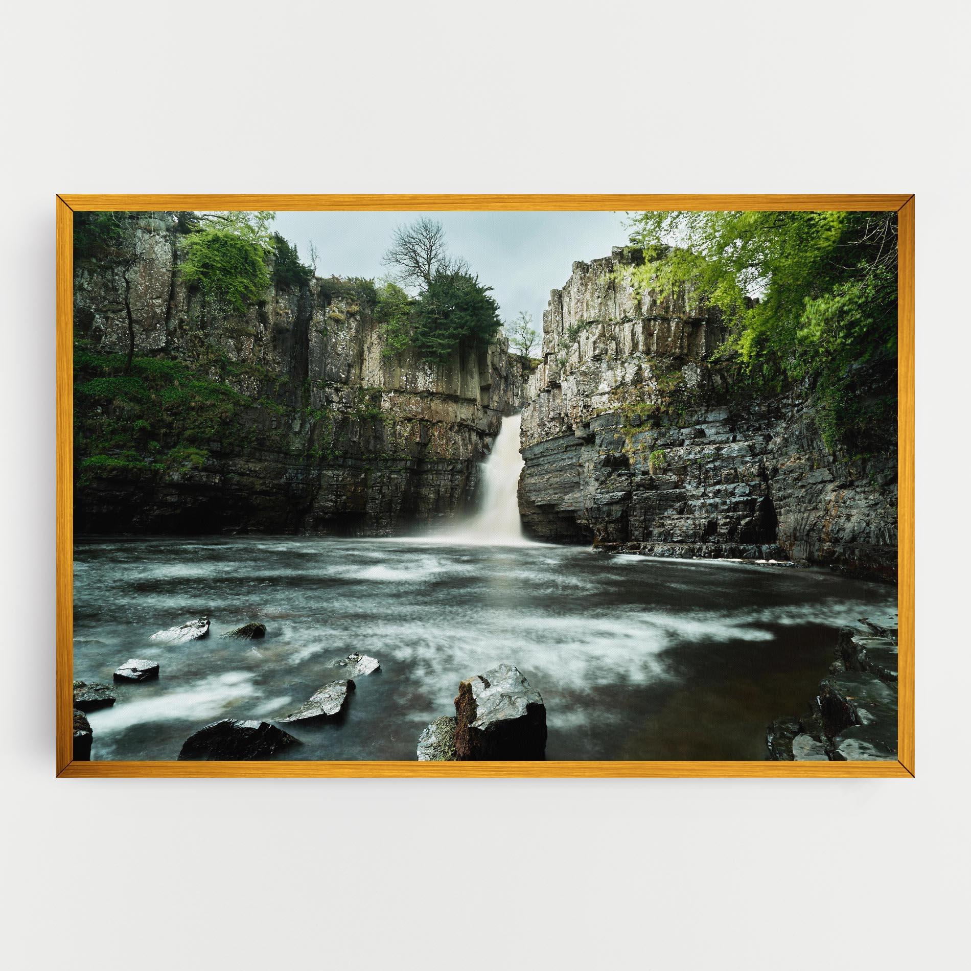 Leinwandbild Beautiful Water Falling mockup 0