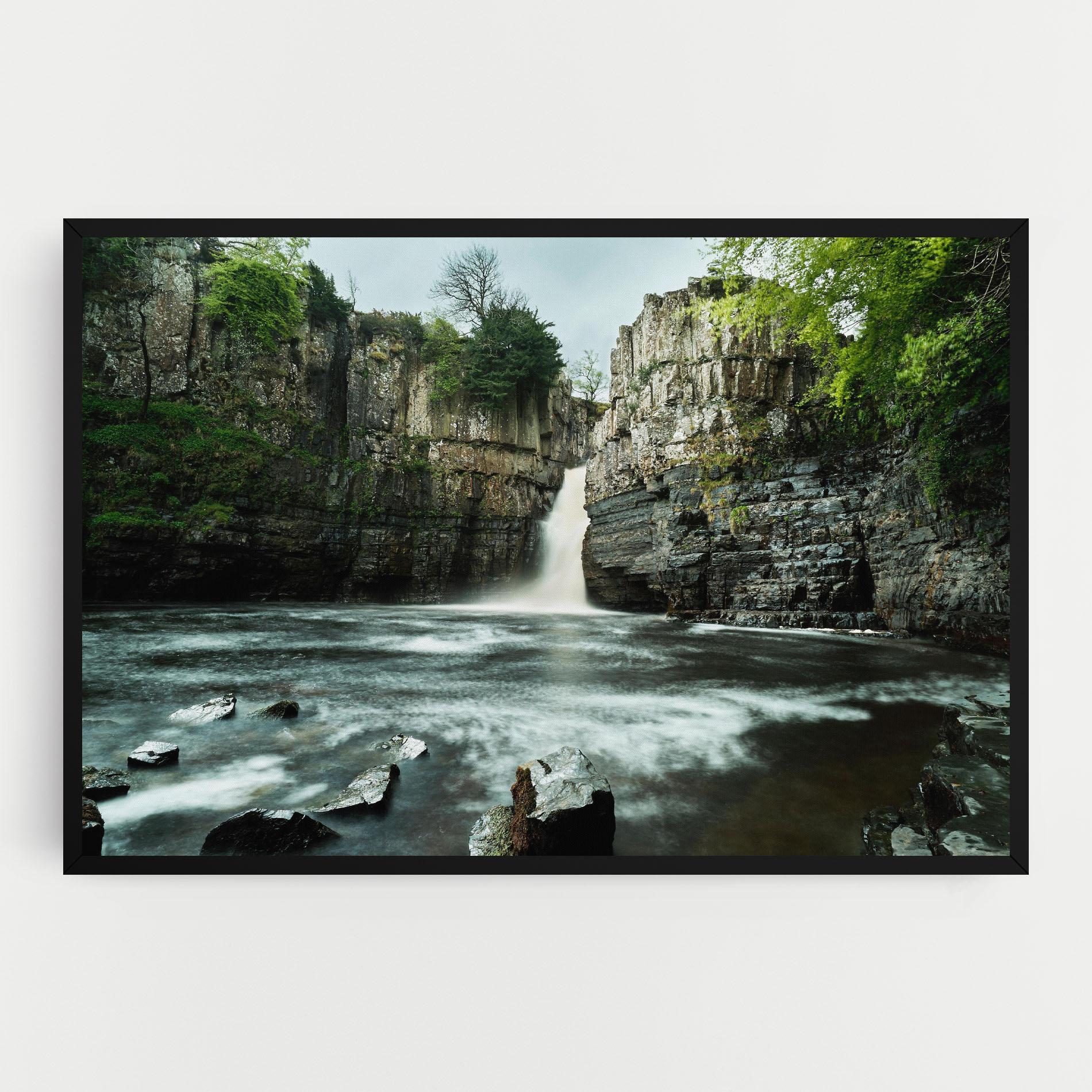 Leinwandbild Beautiful Water Falling mockup 0