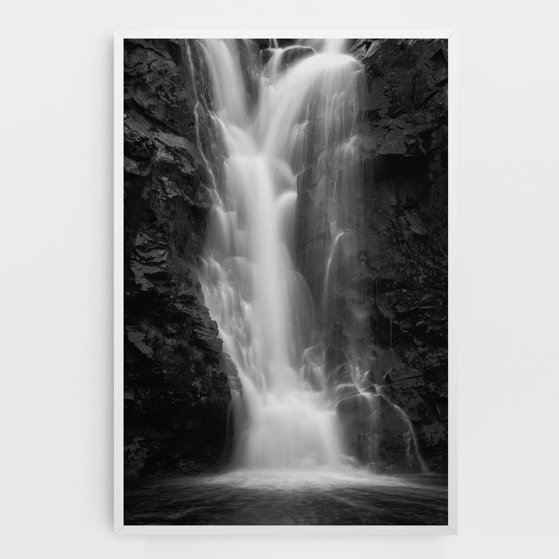 Leinwandbild Black Rock Waterfall View mockup 0