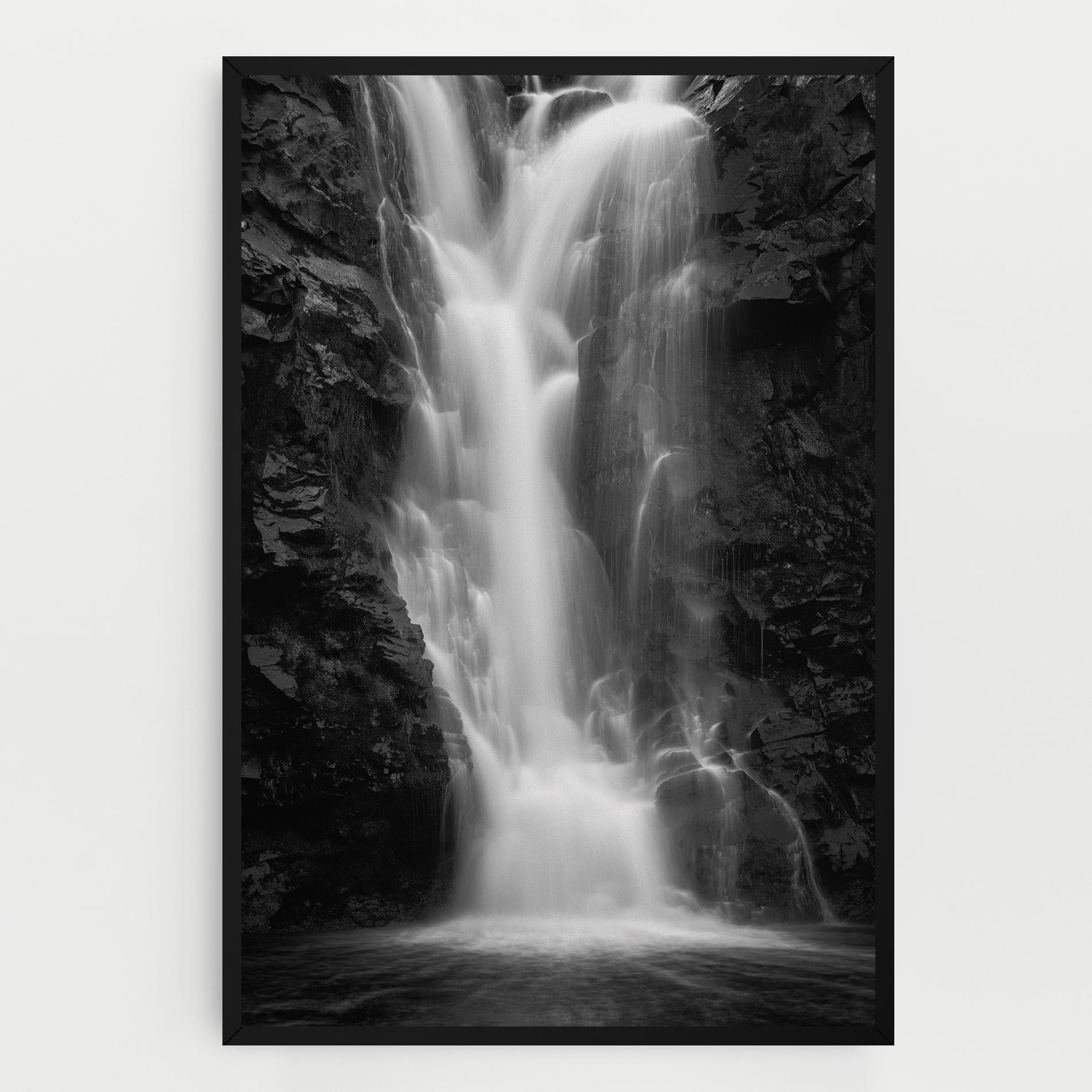 Leinwandbild Black Rock Waterfall View mockup 0