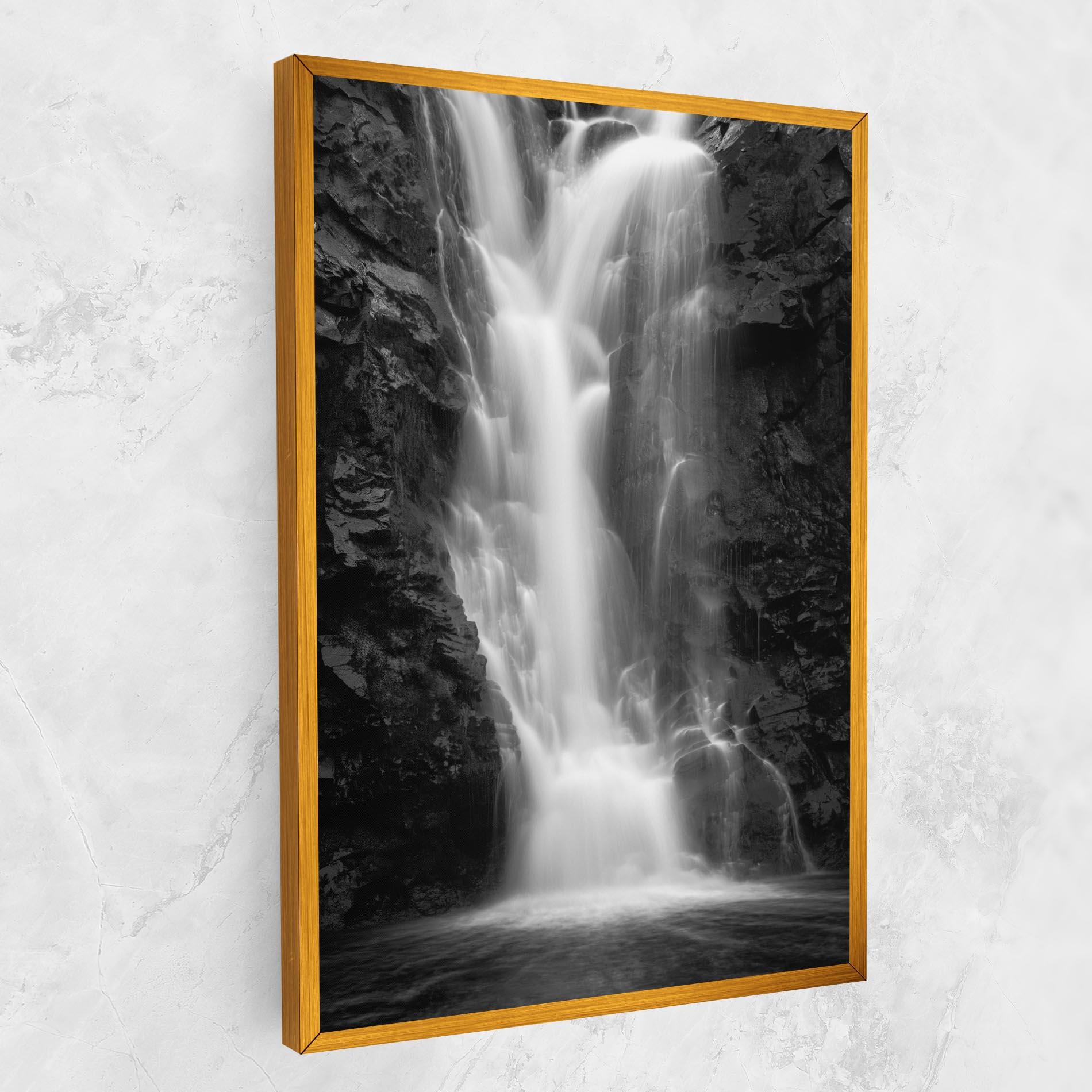 Leinwandbild Black Rock Waterfall View mockup 1