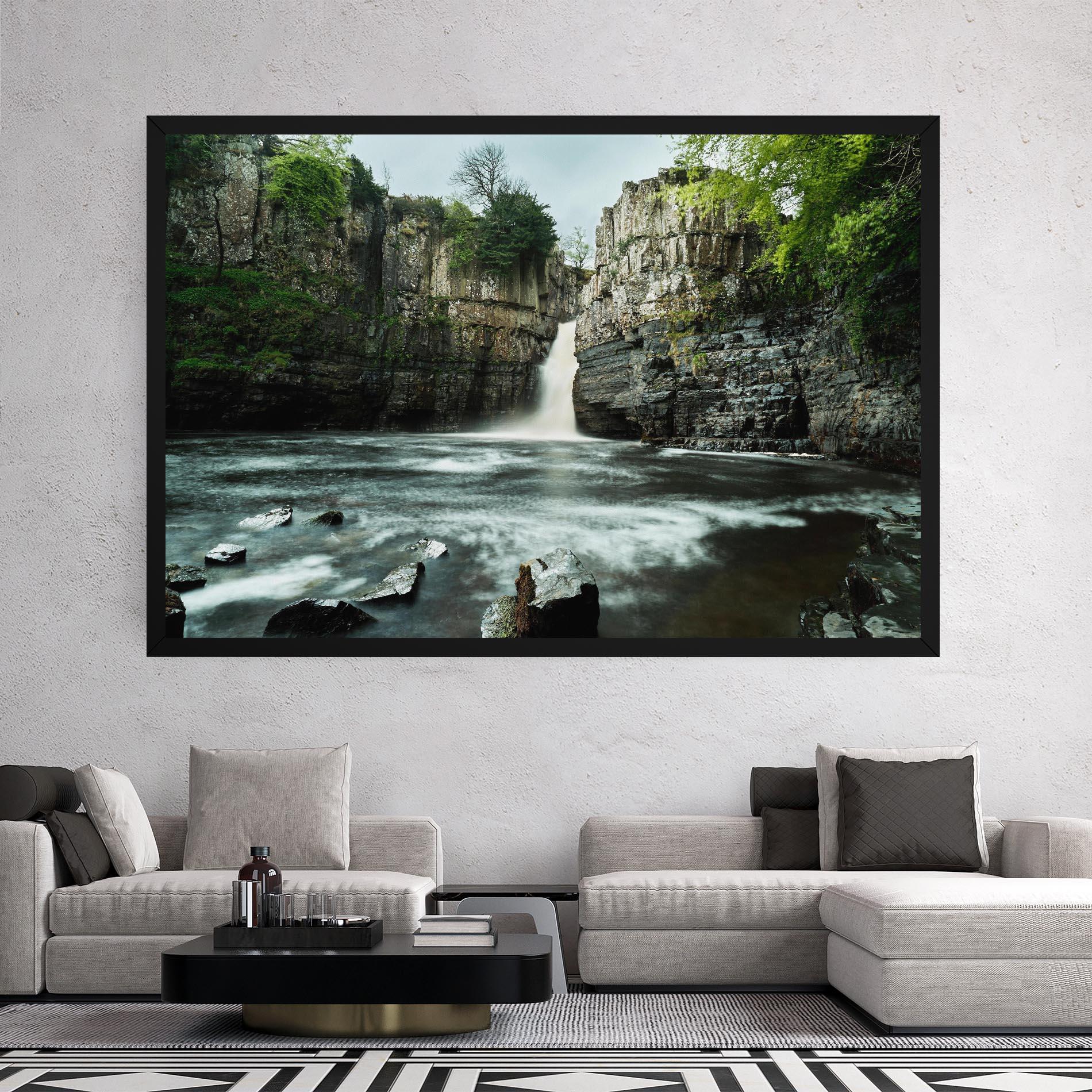 Leinwandbild Beautiful Water Falling mockup 2