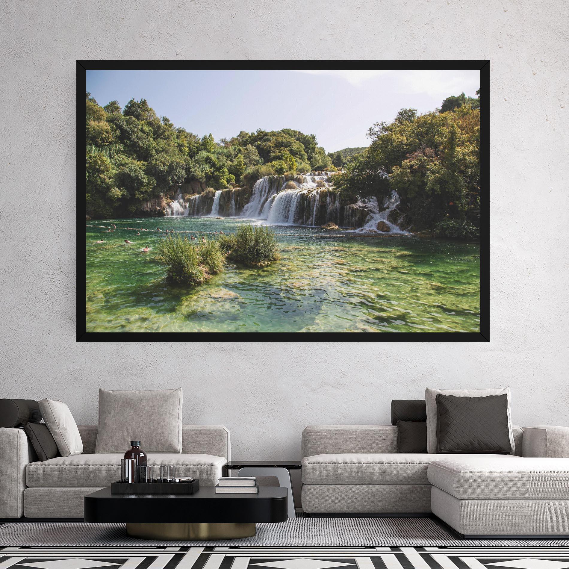 Leinwandbild Green Waterfall mockup 2