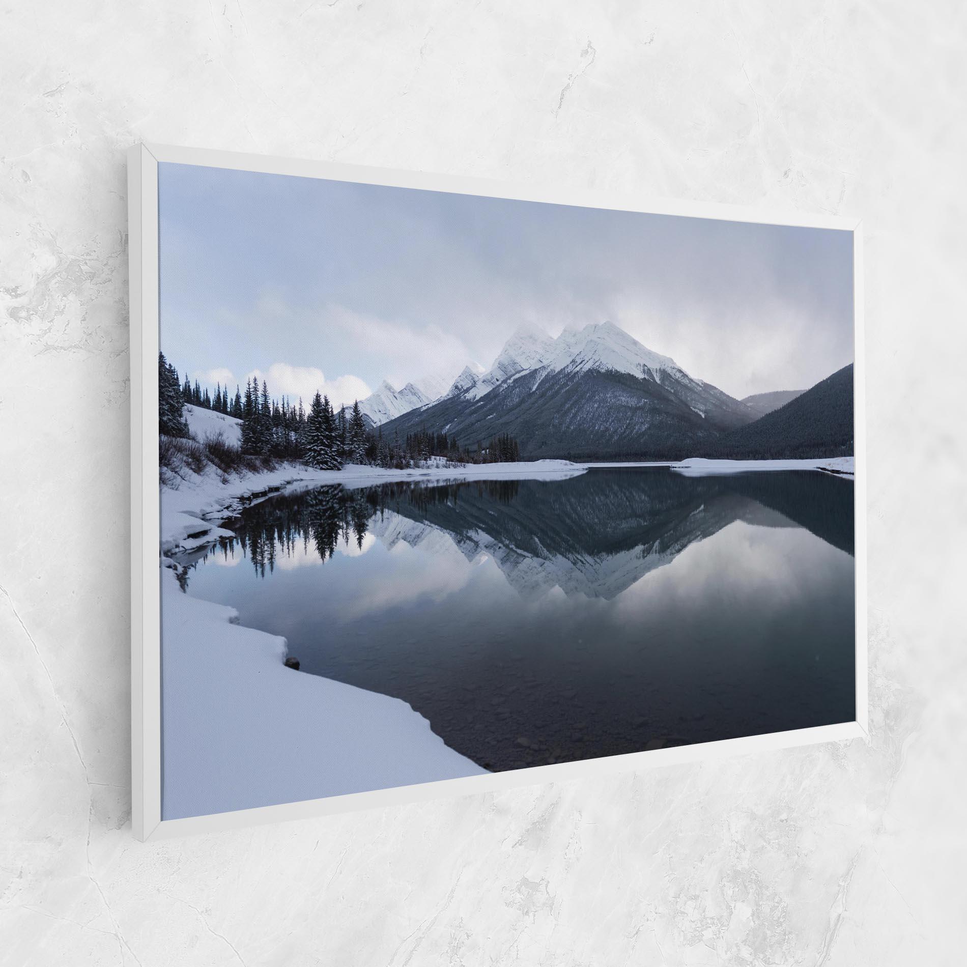 Leinwandbild Grey Lake mockup 1