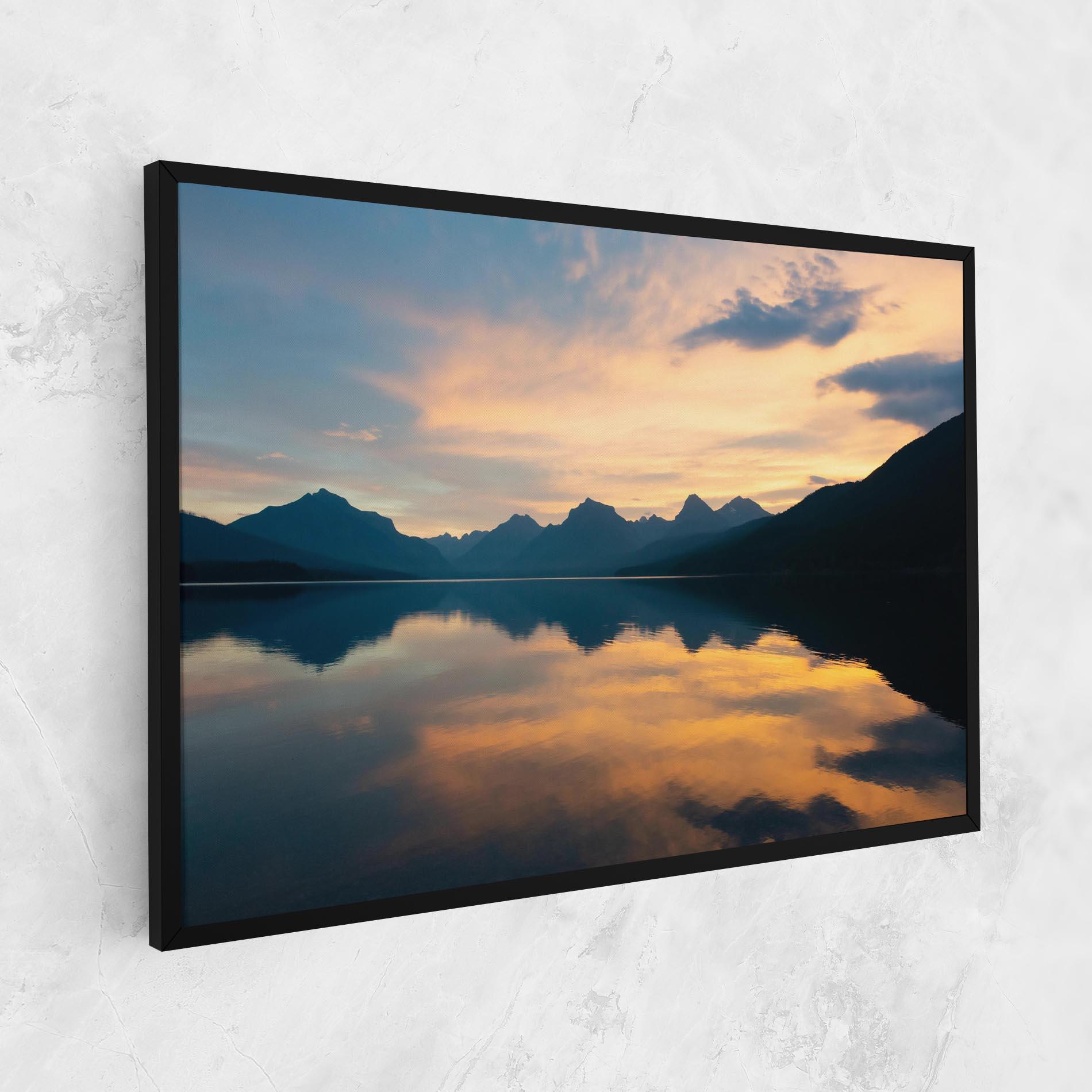 Leinwandbild Orange Light Lake mockup 1