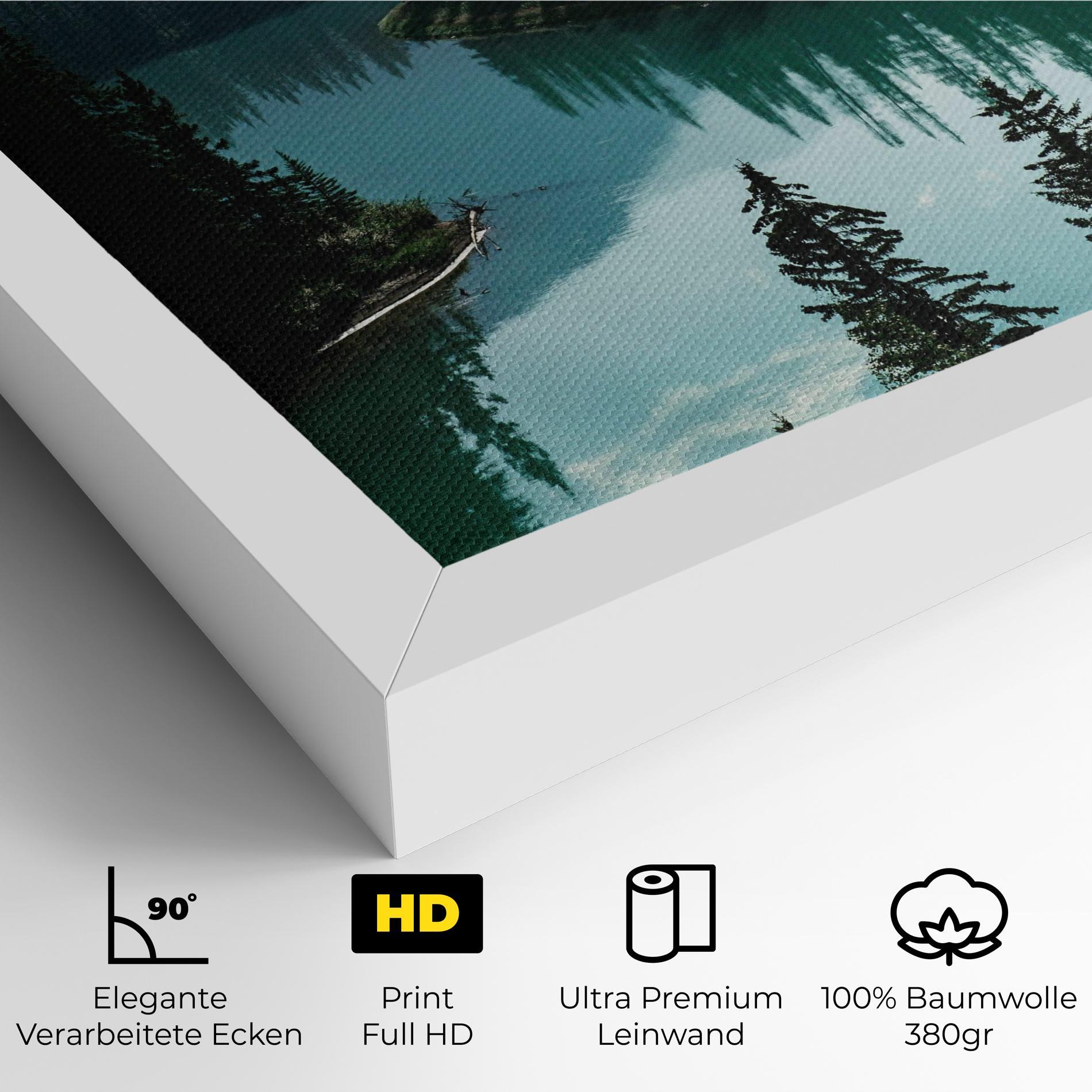 Leinwandbild Crystal Lake mockup 4