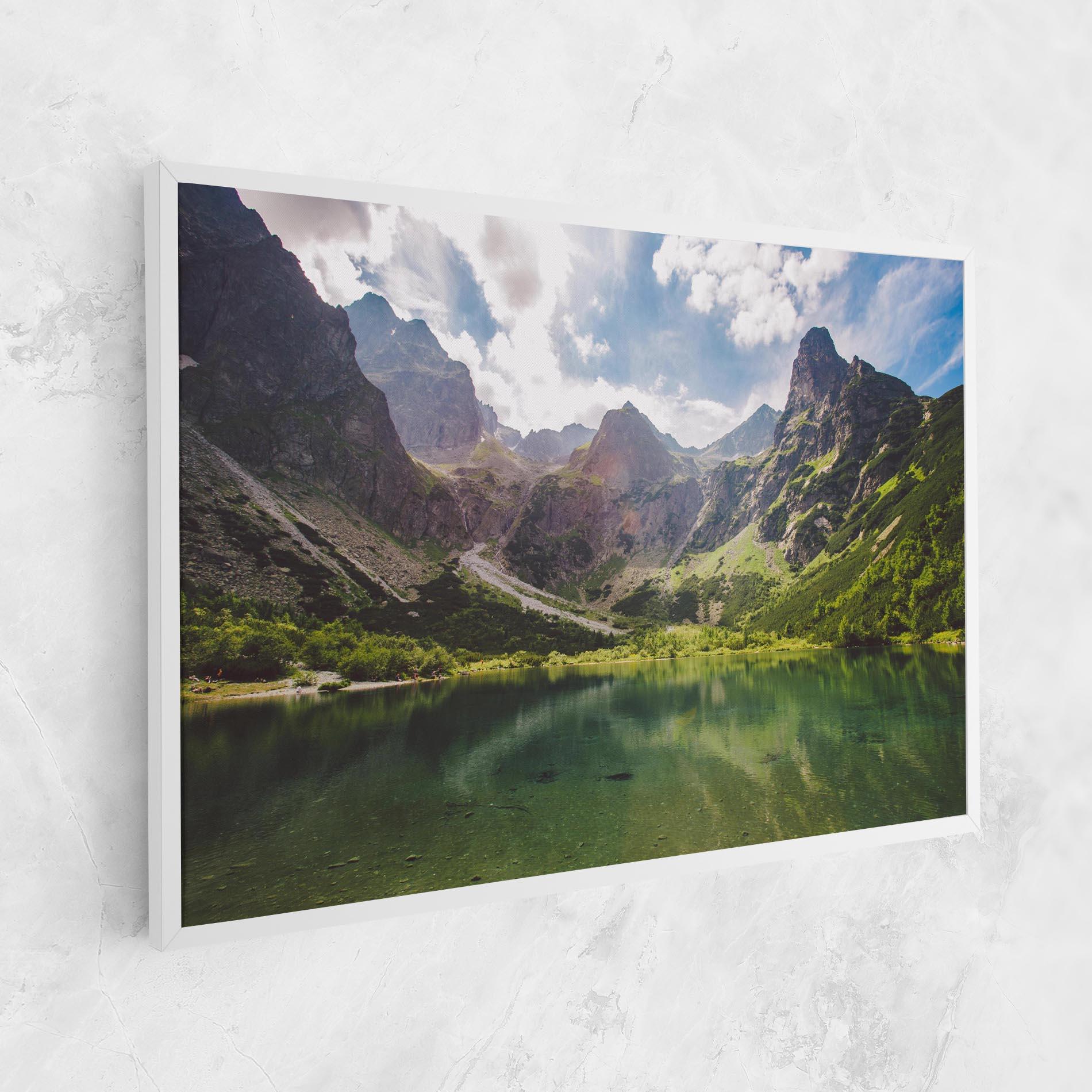 Leinwandbild Green Mountain mockup 1